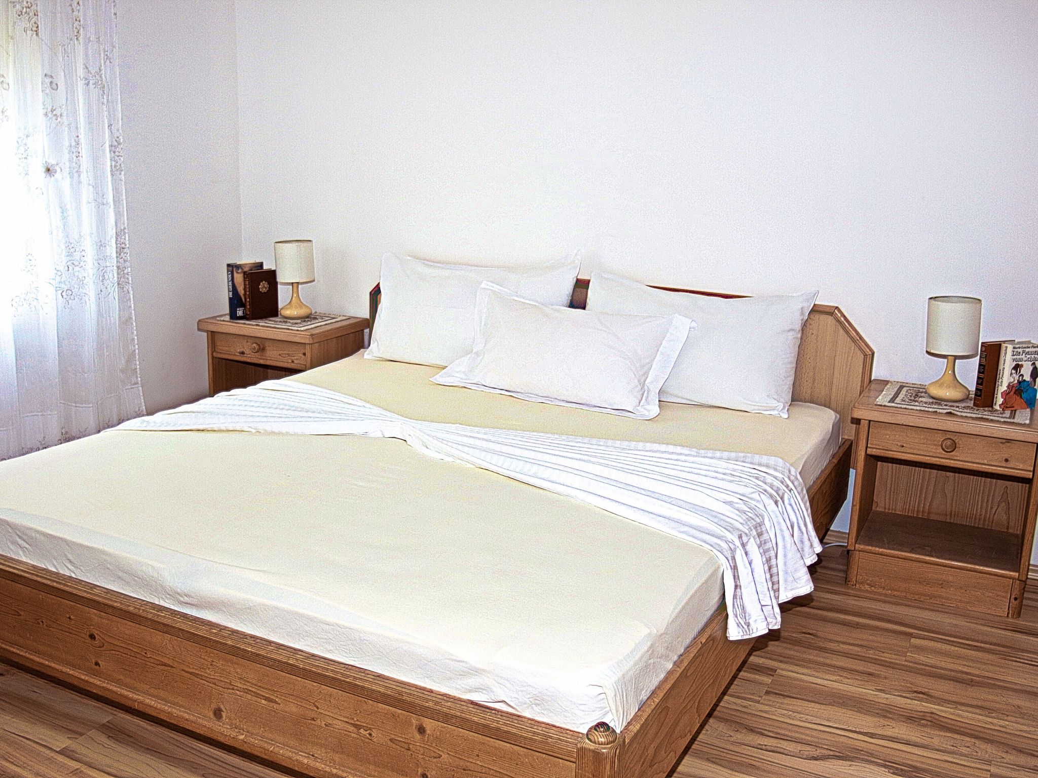 Haus La Dostana-Image-tags.info