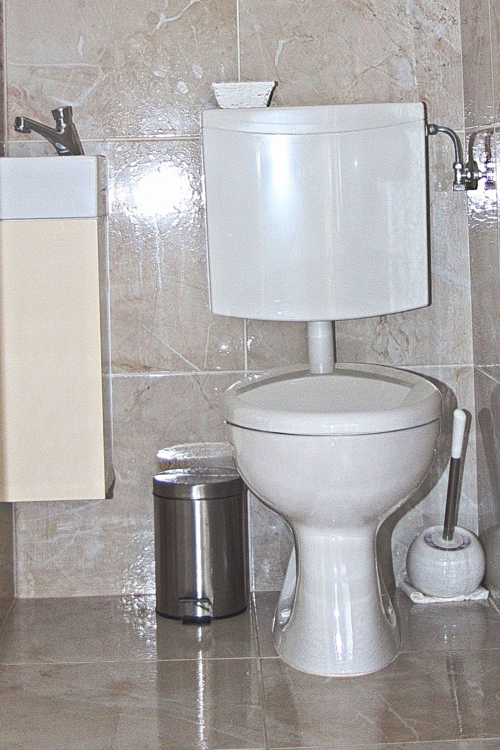 Haus La Dostana-Inside