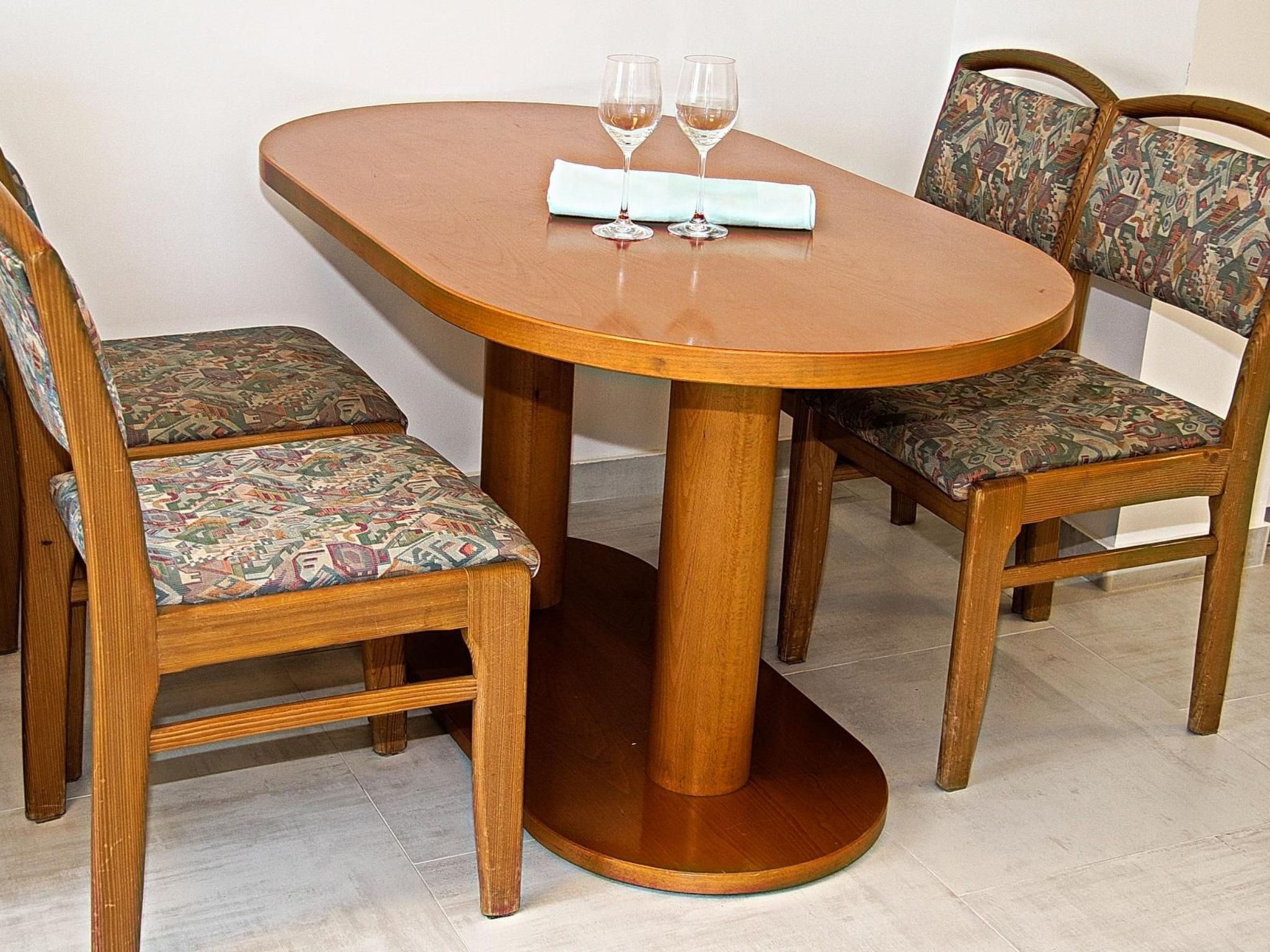 Haus La Dostana-Drinnen