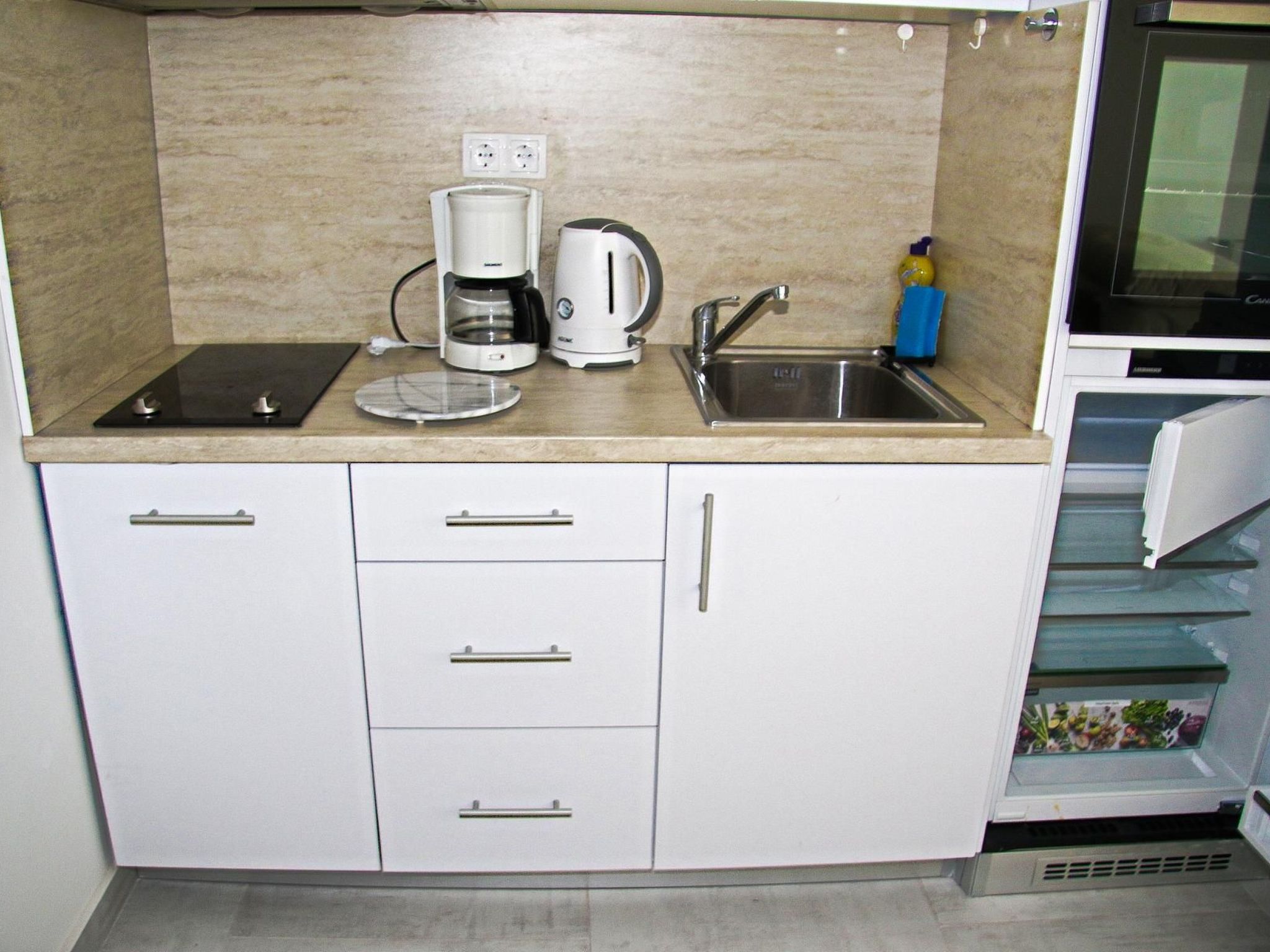 Haus La Dostana-Drinnen