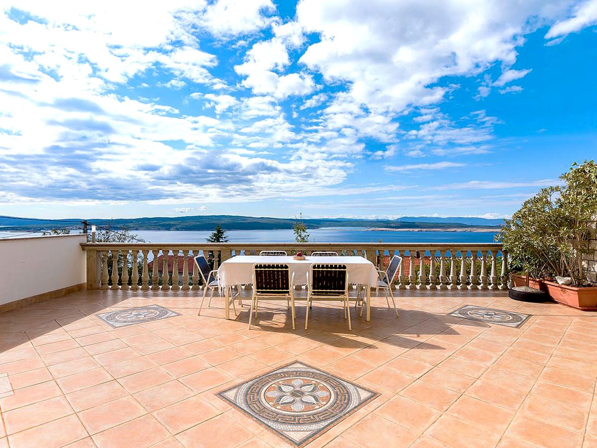 Haus La Dostana-Image-tags.info