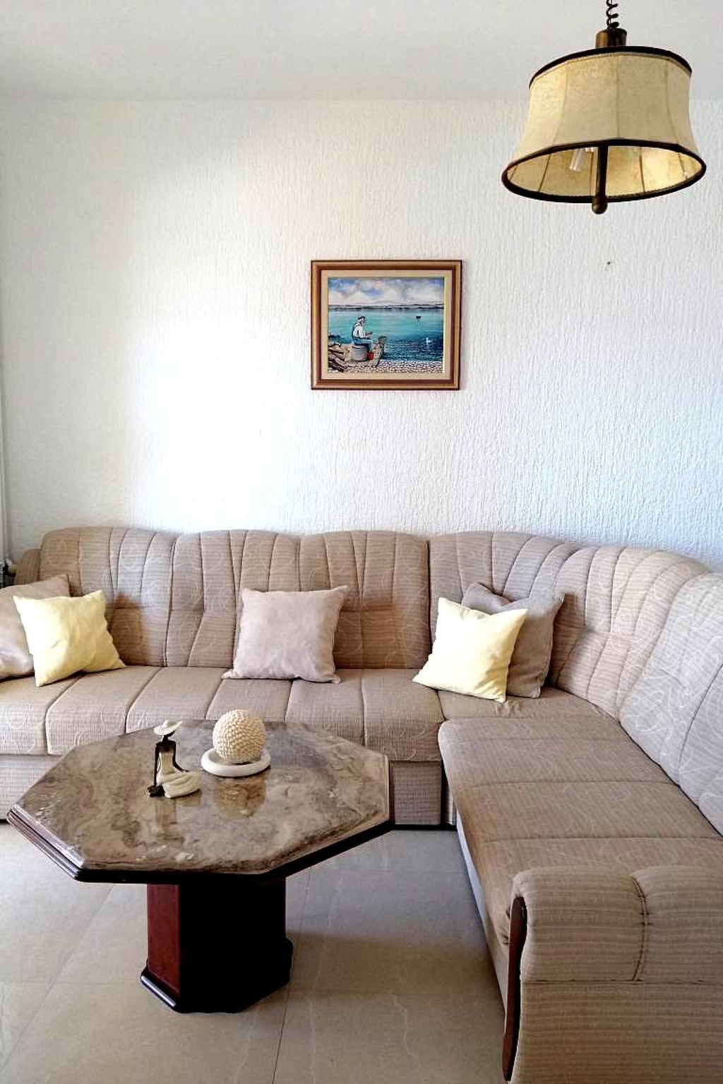 Haus La Dostana-Inside