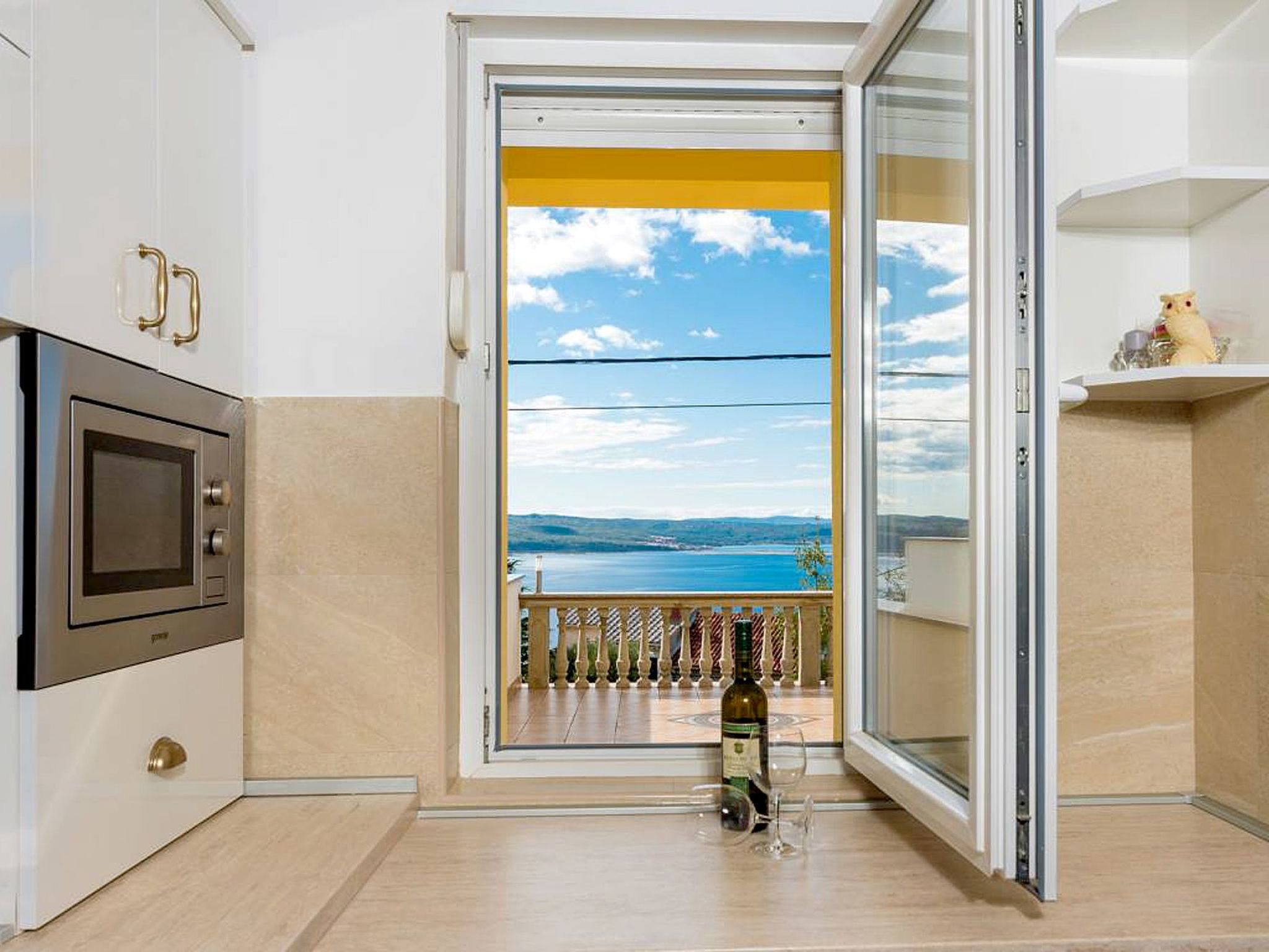 Haus La Dostana-Inside