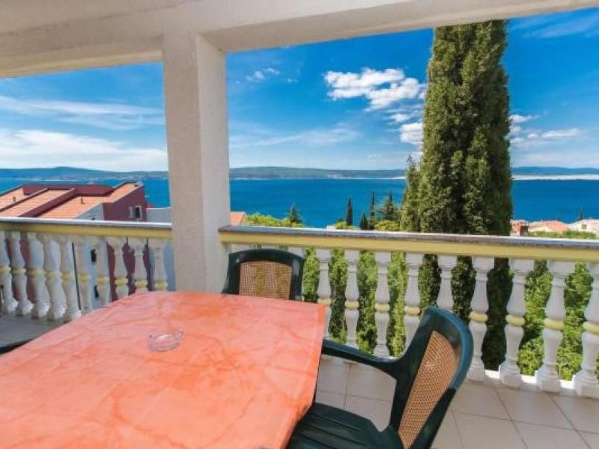 Appartement in Dramalj mit Möbliertem Balkon