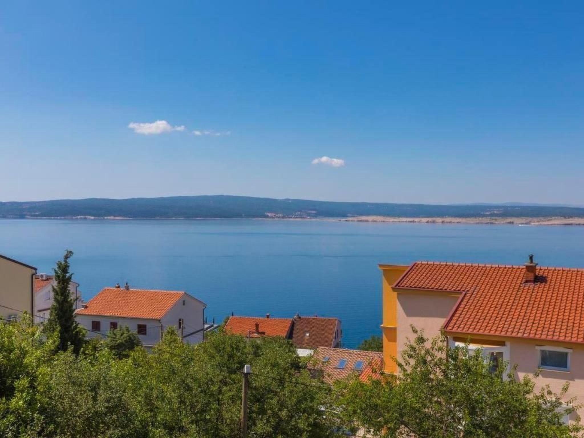 Appartement in Dramalj mit Möbliertem Balkon und Neben dem Strand-Draußen