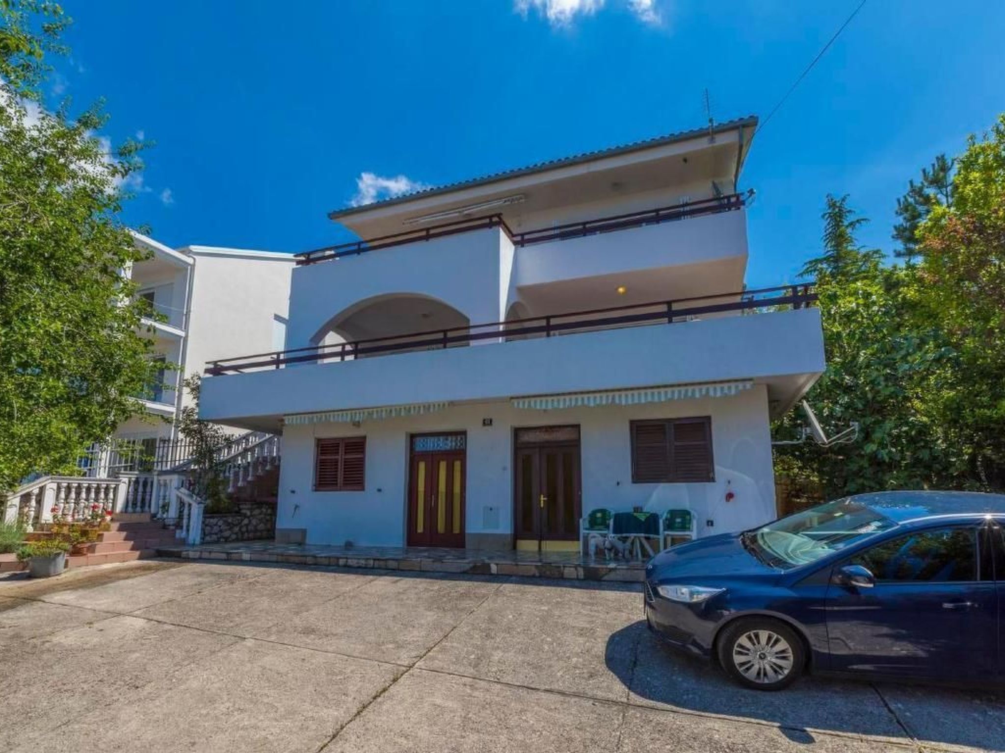 Appartement in Dramalj mit Möbliertem Balkon und Neben dem Strand-Draußen