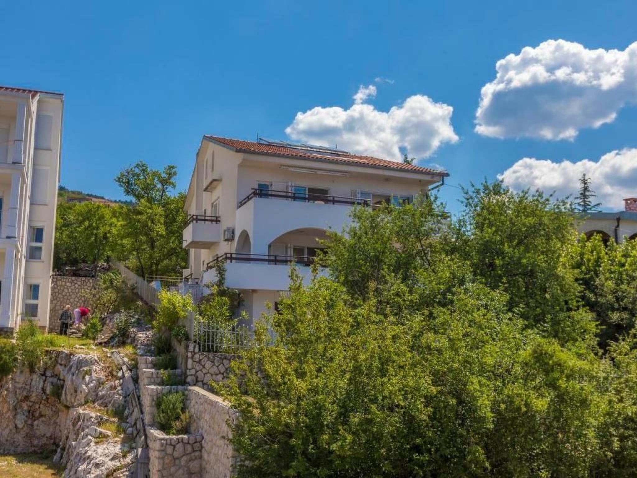 Appartement in Dramalj mit Möbliertem Balkon und Neben dem Strand-Draußen