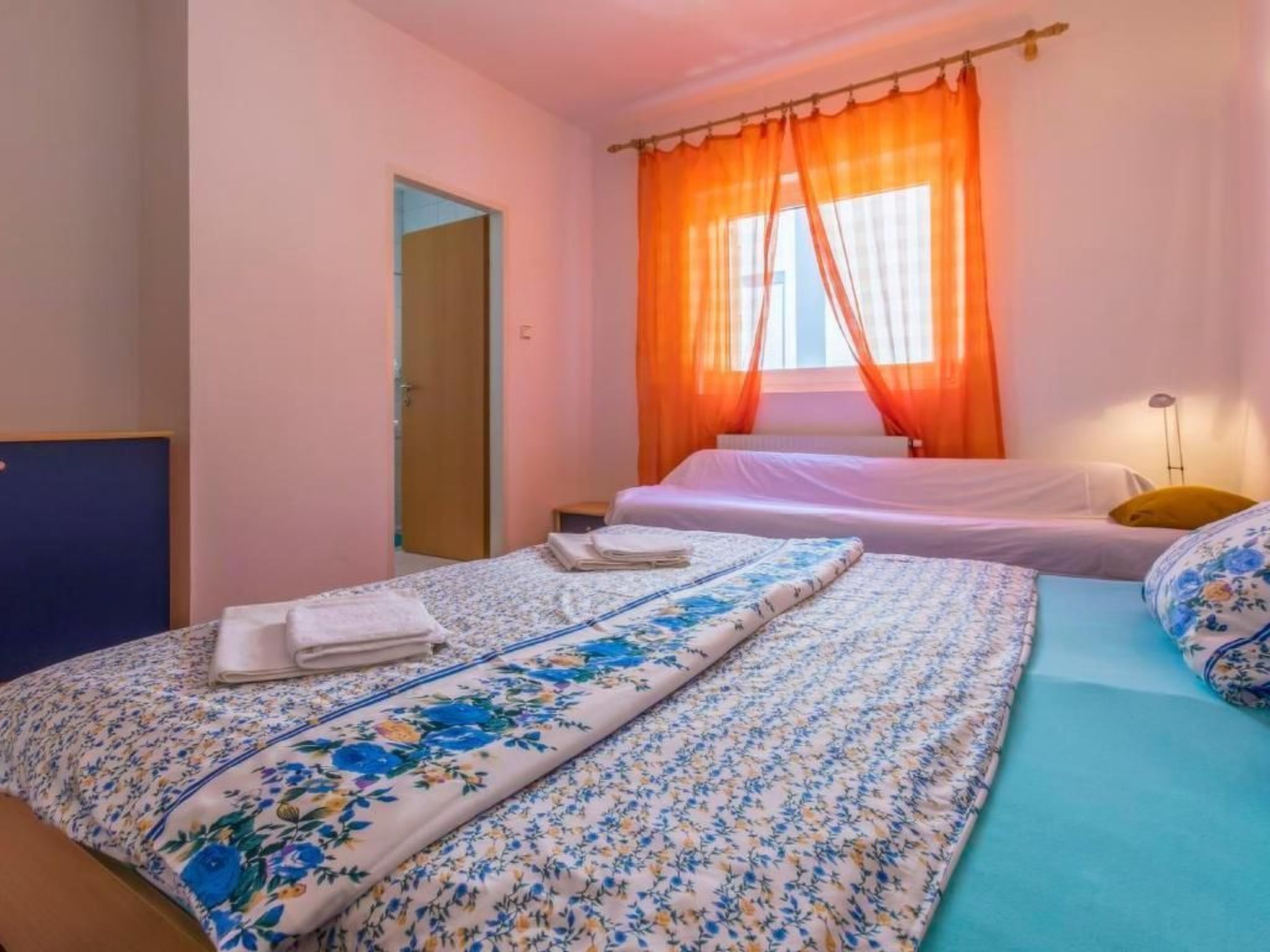 Appartement in Dramalj mit Möbliertem Balkon und Neben dem Strand-Drinnen