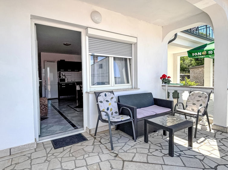 Appartement In Dramalj Mit Möbliertem Balkon - Jadranovo