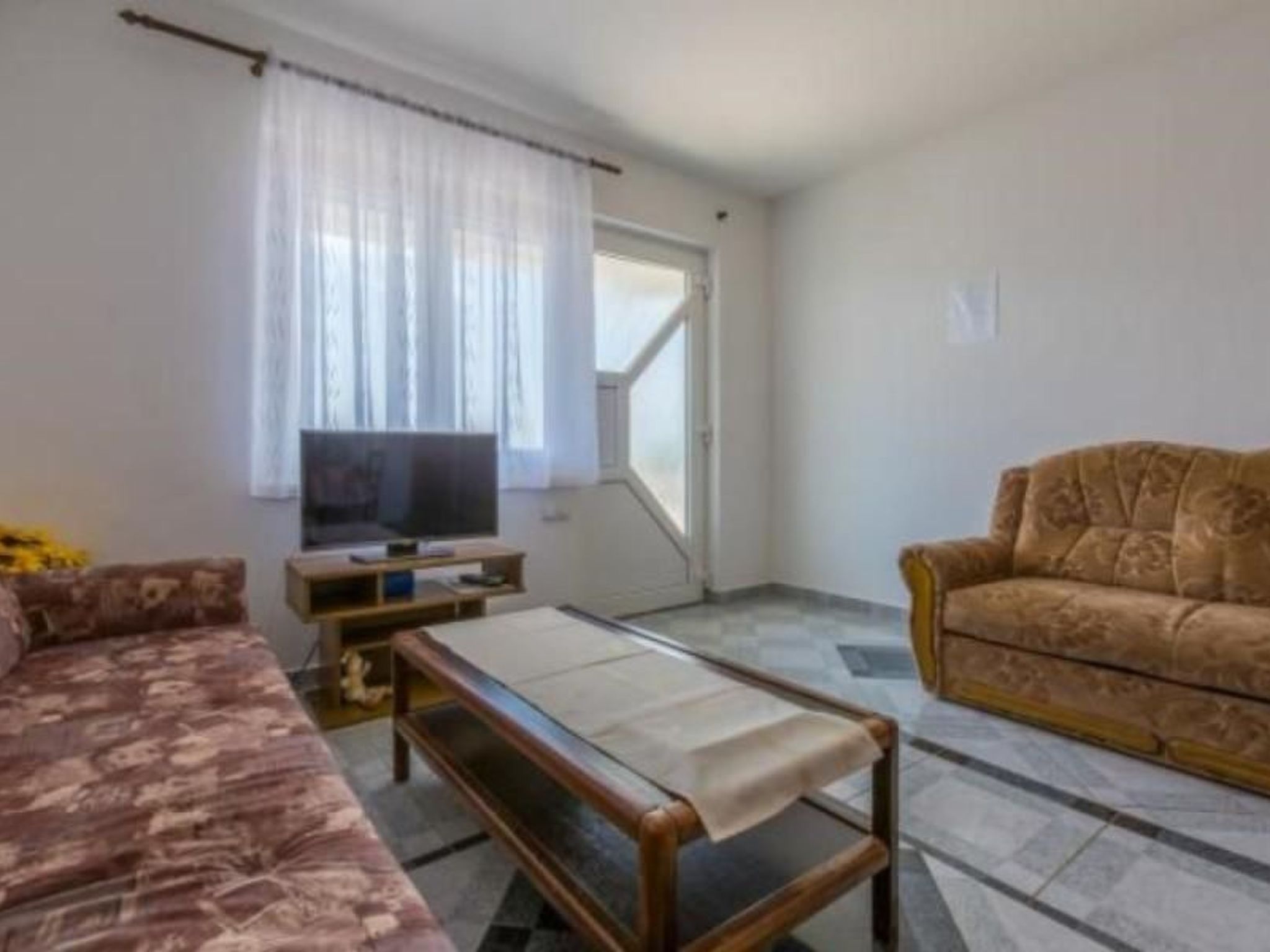 Appartement in Dramalj mit Möbliertem Balkon-Image-tags.info