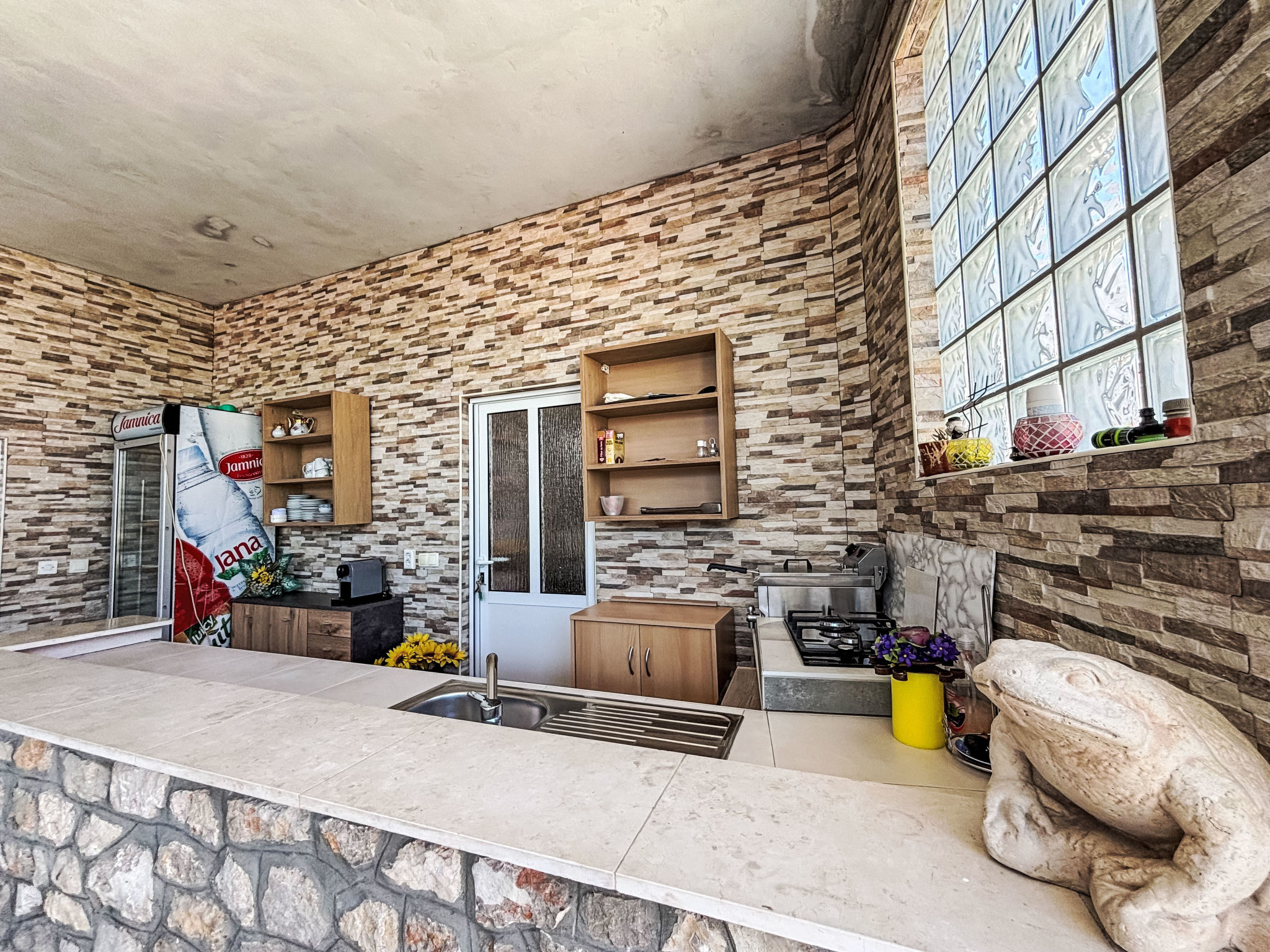 Appartement in Dramalj mit Möbliertem Balkon - Draußen
