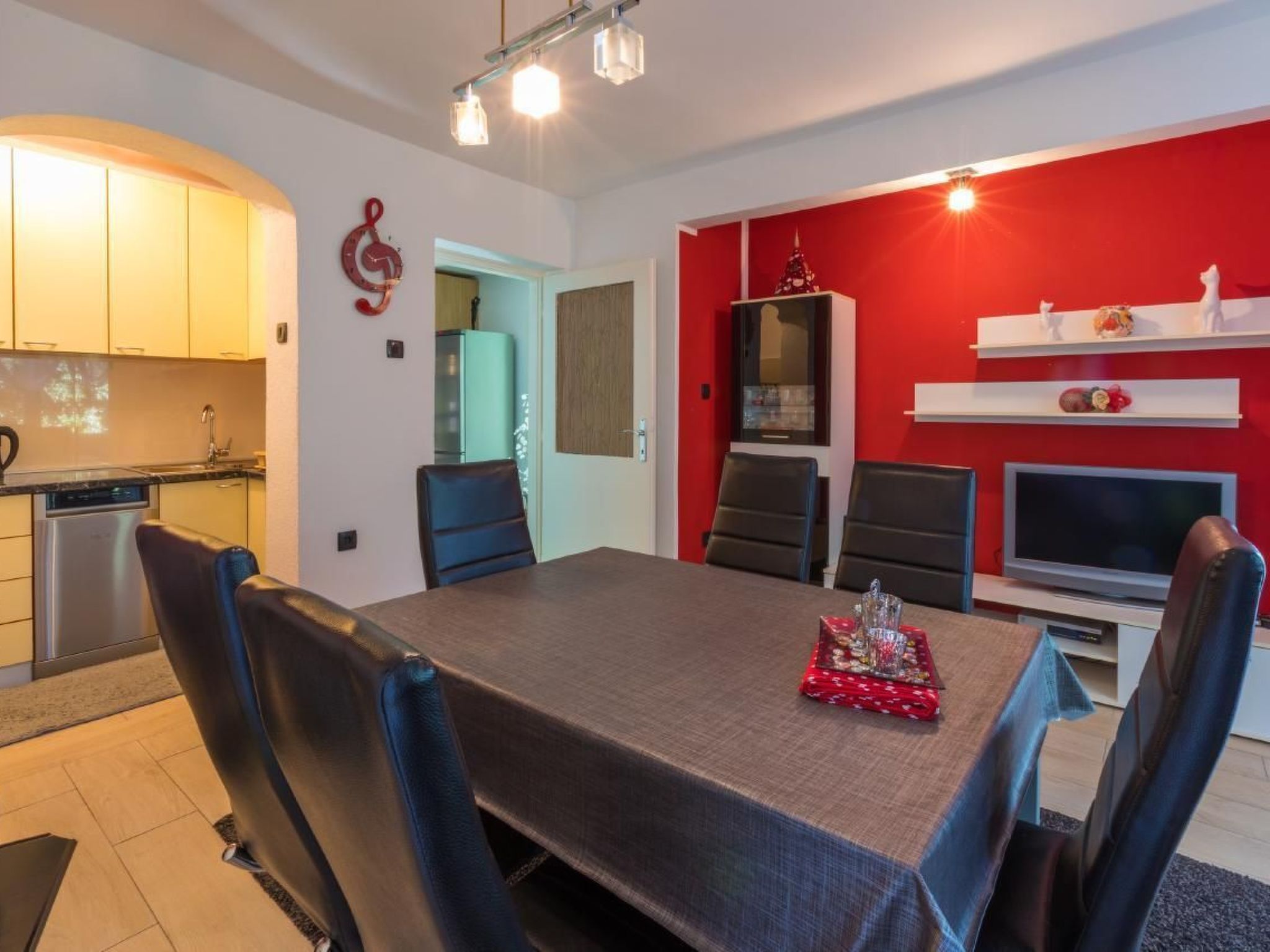 Appartement in Dramalj mit Terrasse und Grill-Image-tags.info