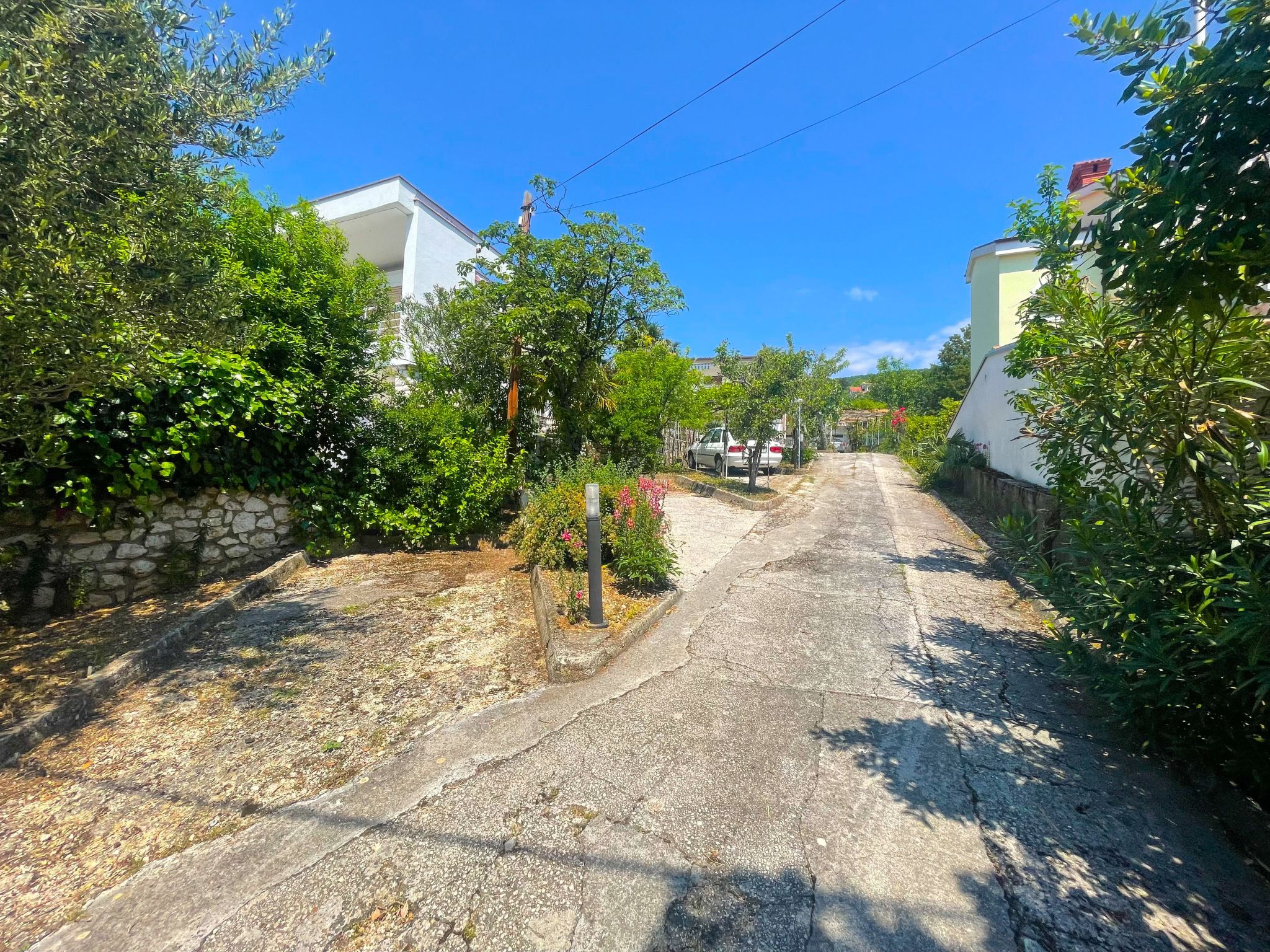 Photo of Wohnung in Dramalj mit Grill und Terrasse