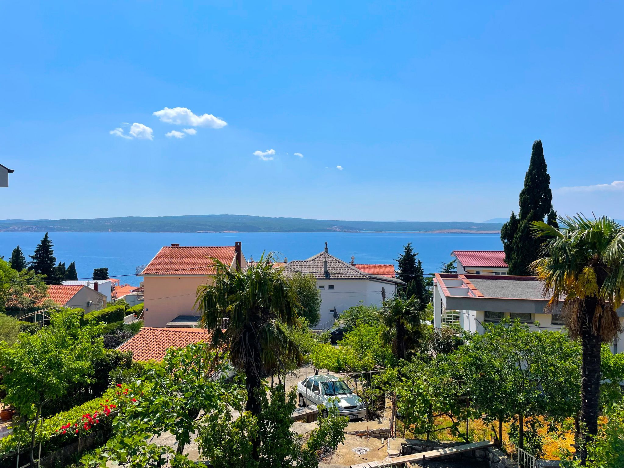 Photo of Wohnung in Dramalj mit Grill und Terrasse