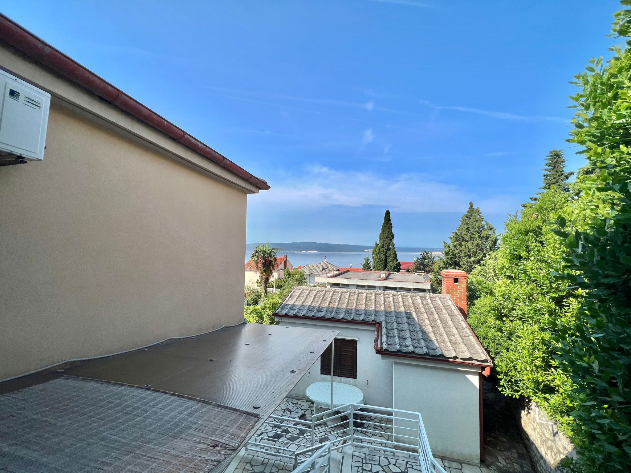 Photo of Wohnung in Dramalj mit Grill und Terrasse