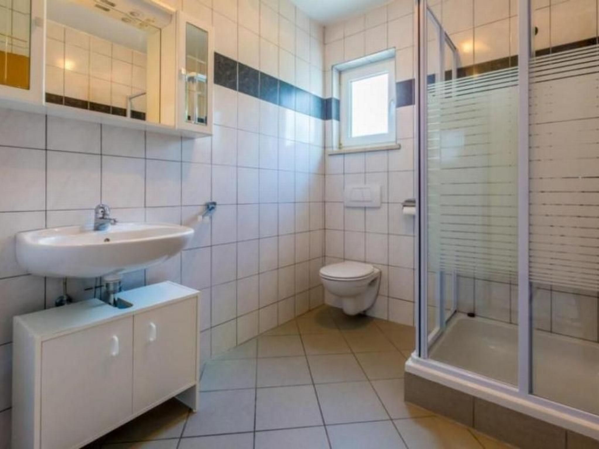 Tolle Ferienwohnung in Dramalj mit Möbliertem Balkon-Image-tags.info