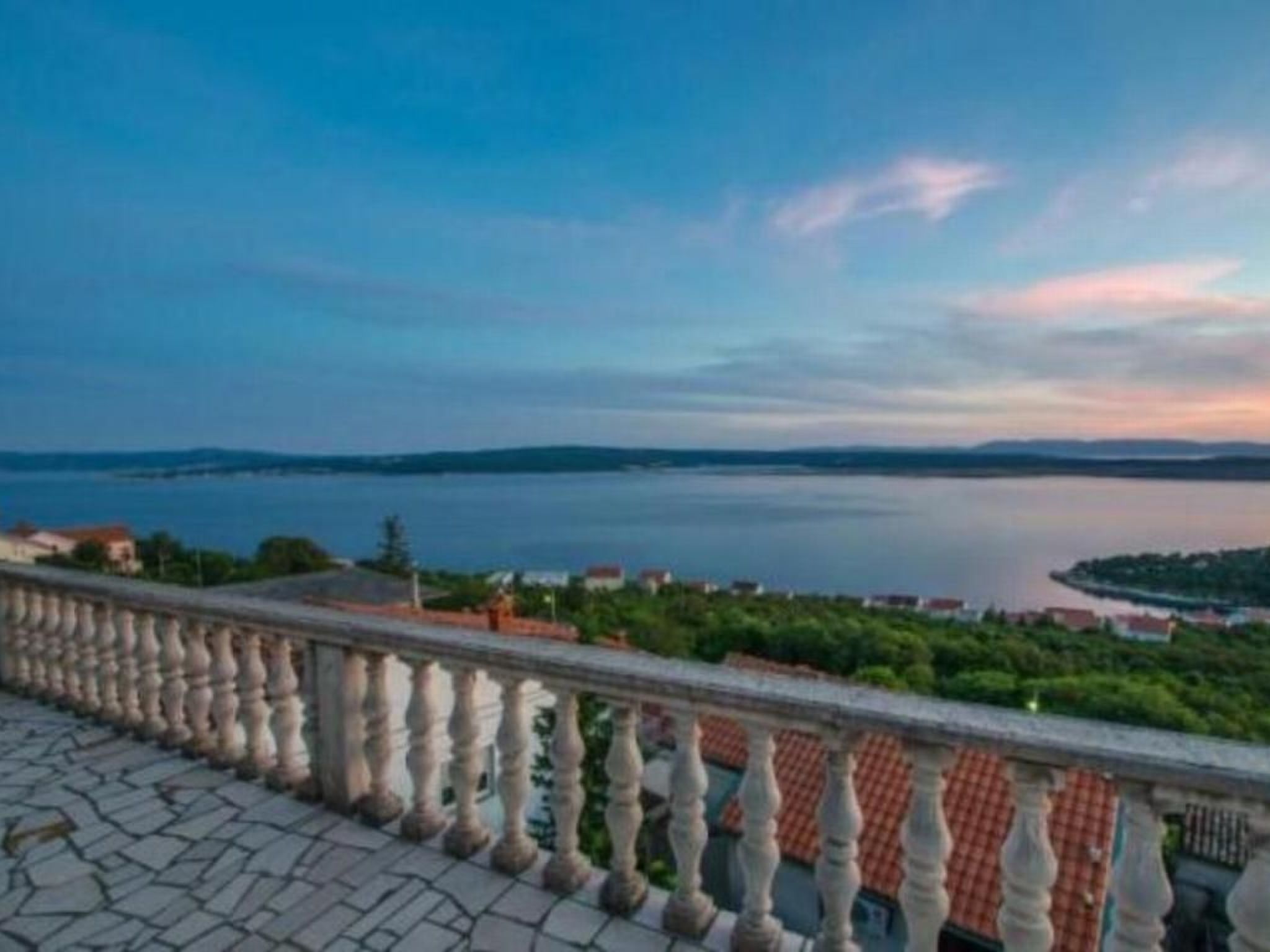 Tolle Ferienwohnung in Dramalj mit Möbliertem Balkon-Image-tags.info