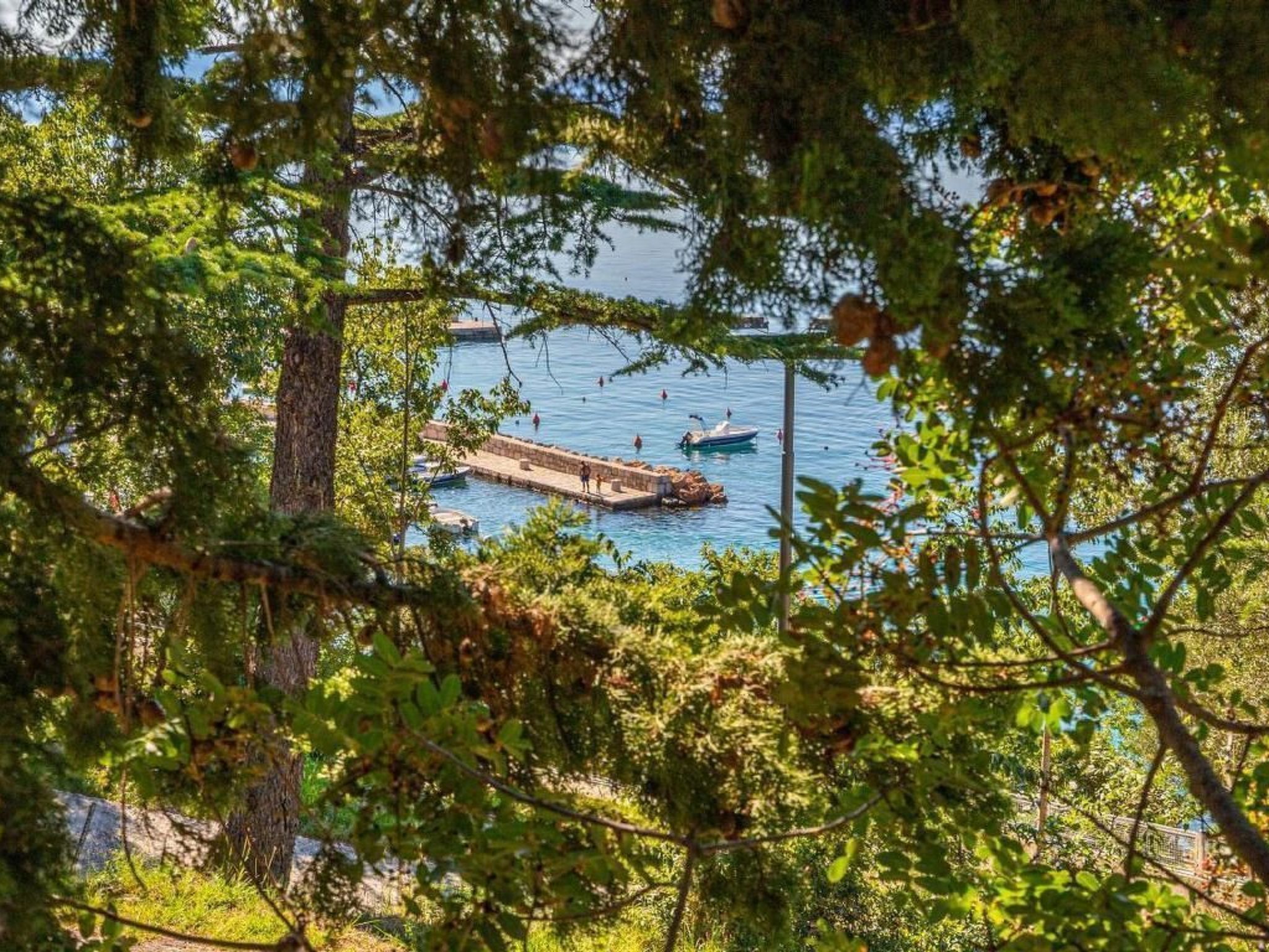 Photo of in Dramalj mit Kleiner Terrasse