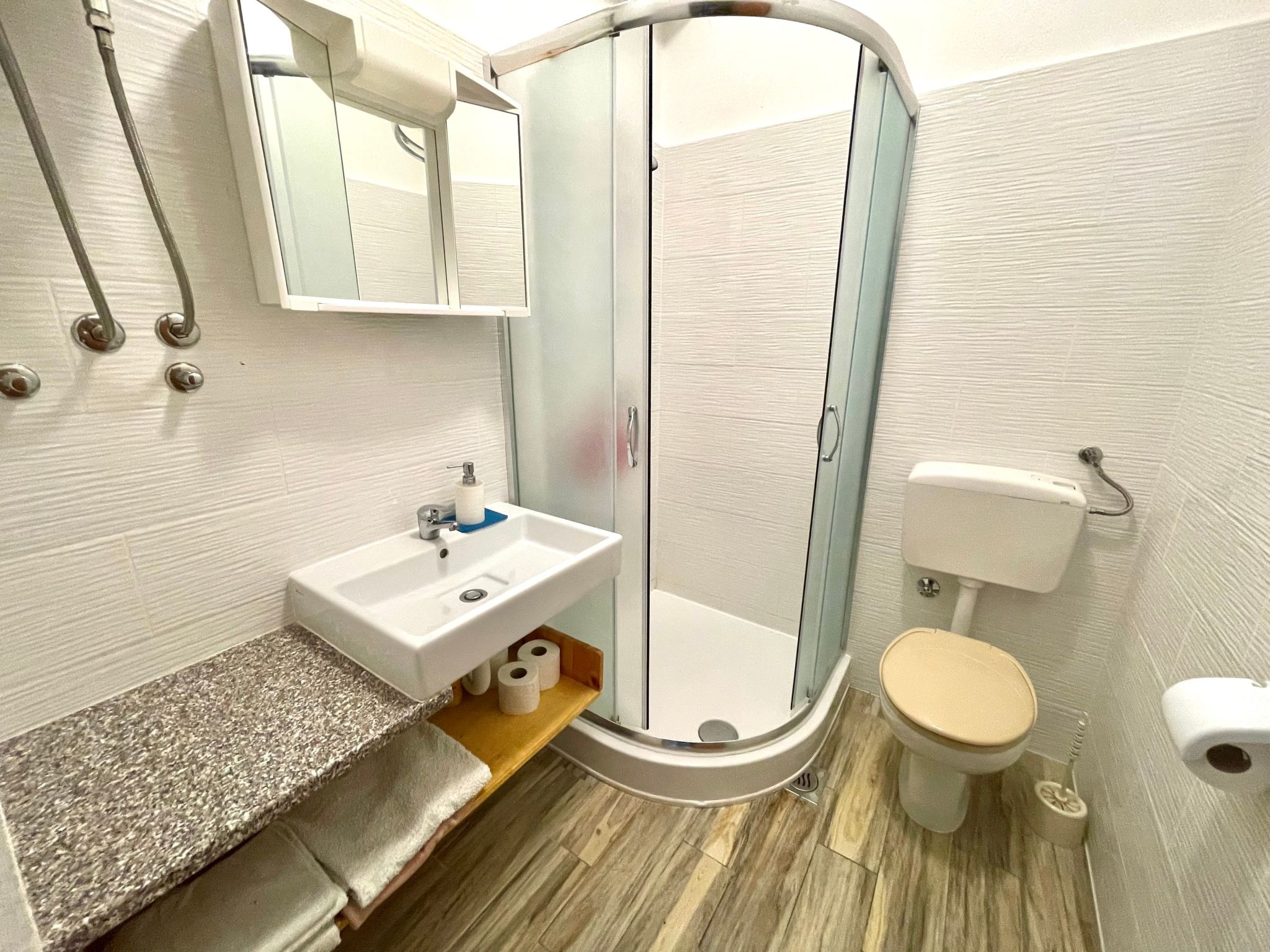 Apartman Luky 2-Dedans