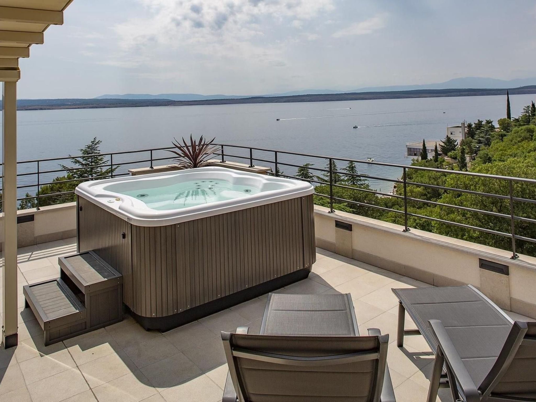 Wohnung in Dramalj-Draußen