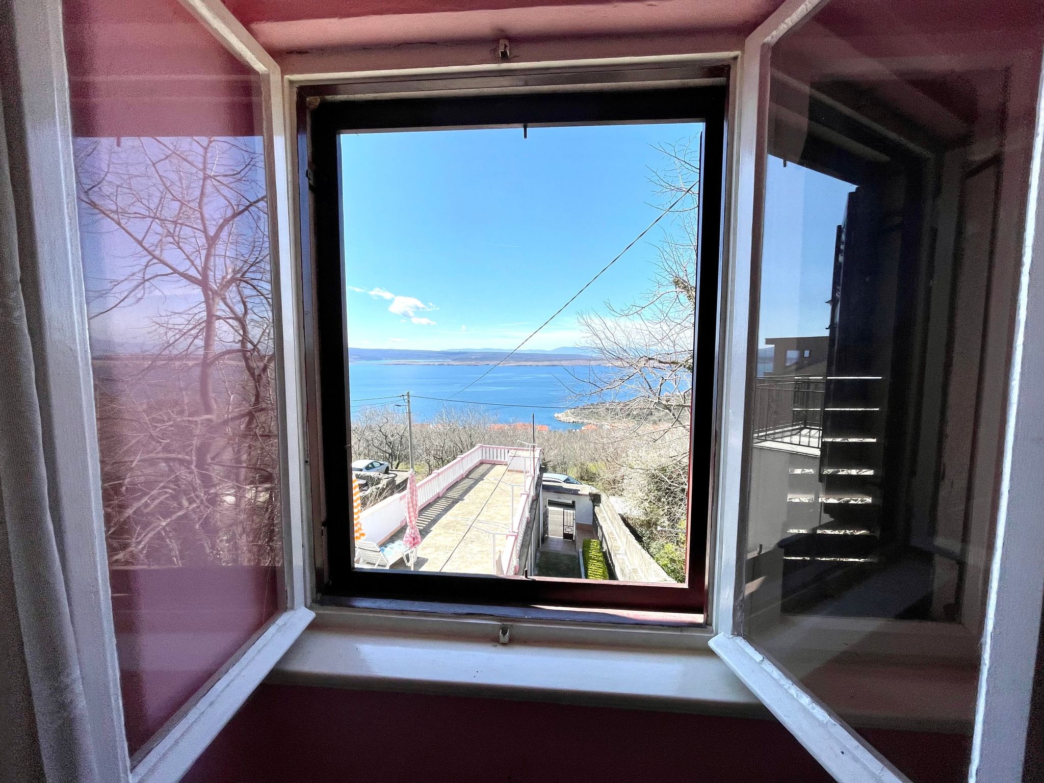 Holliday Haus Luky-Image-tags.info