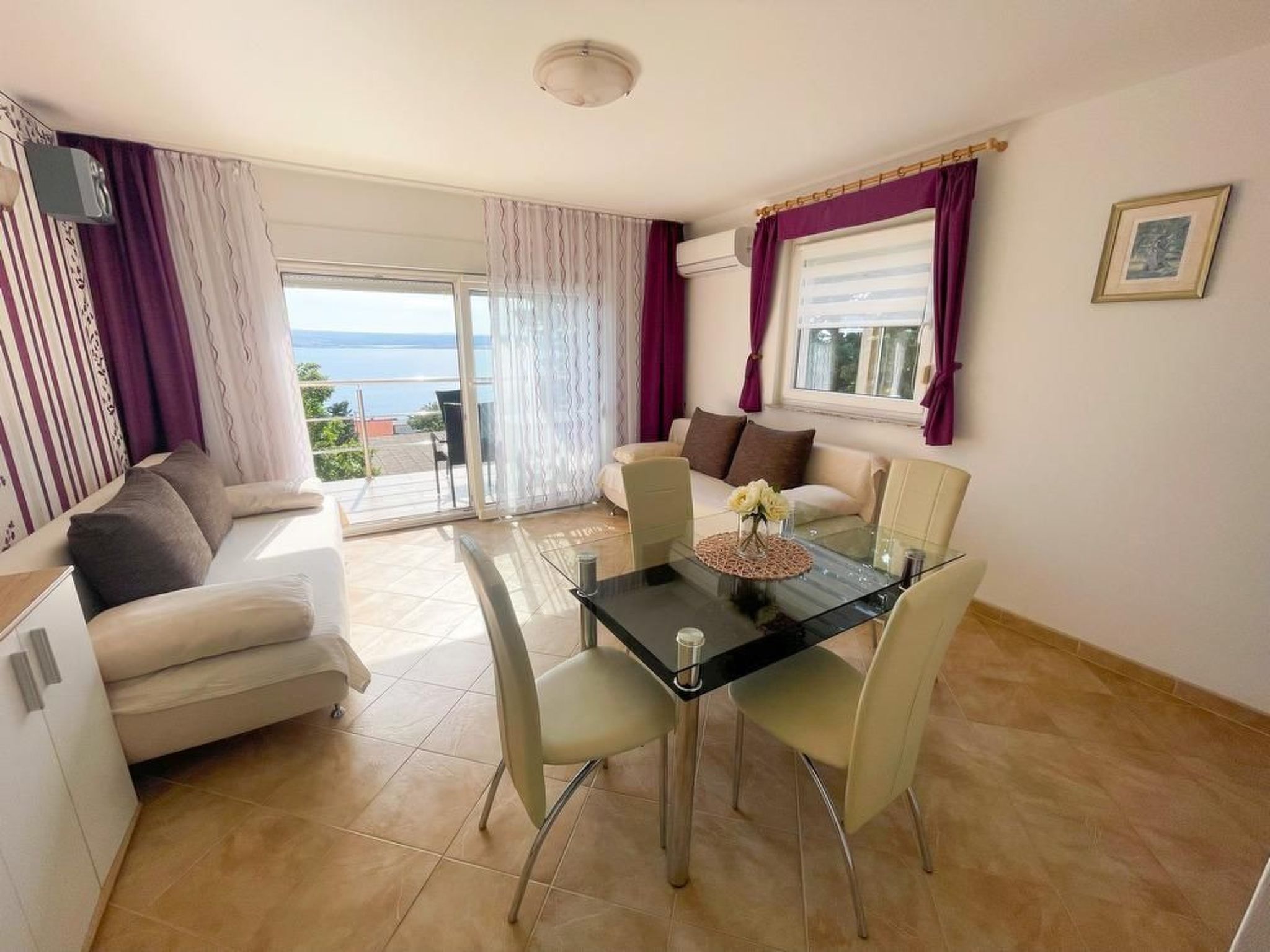 Wohnung in Dramalj mit Möbliertem Balkon