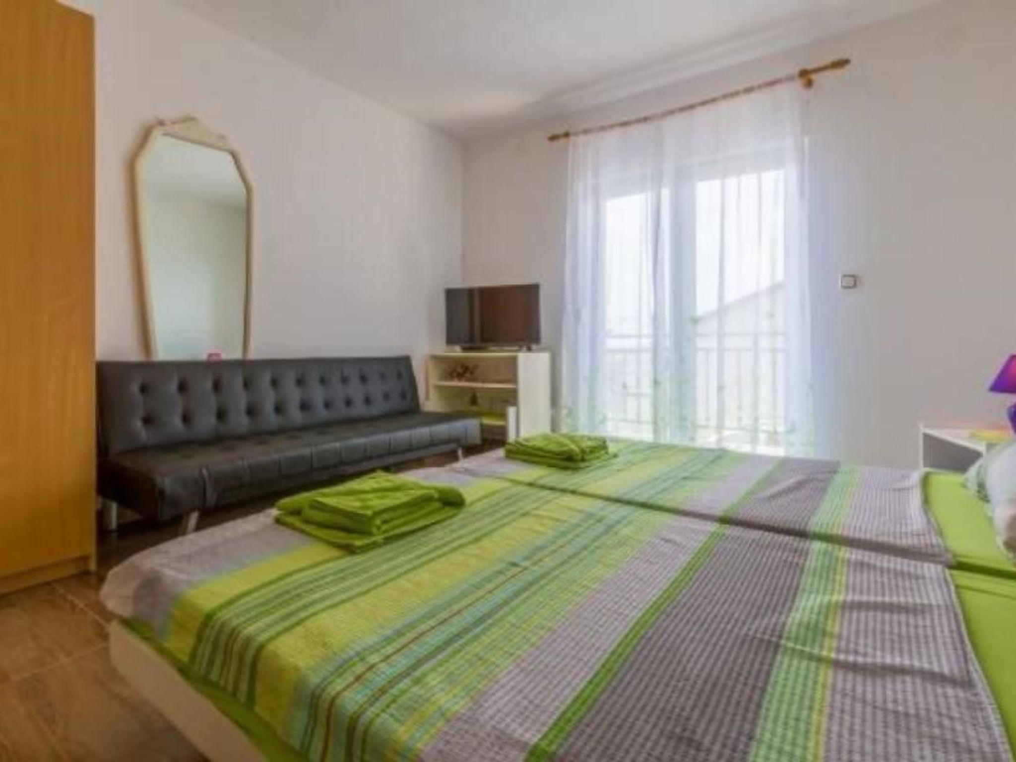 Wohnung in Dramalj mit Möbliertem Balkon-Image-tags.info