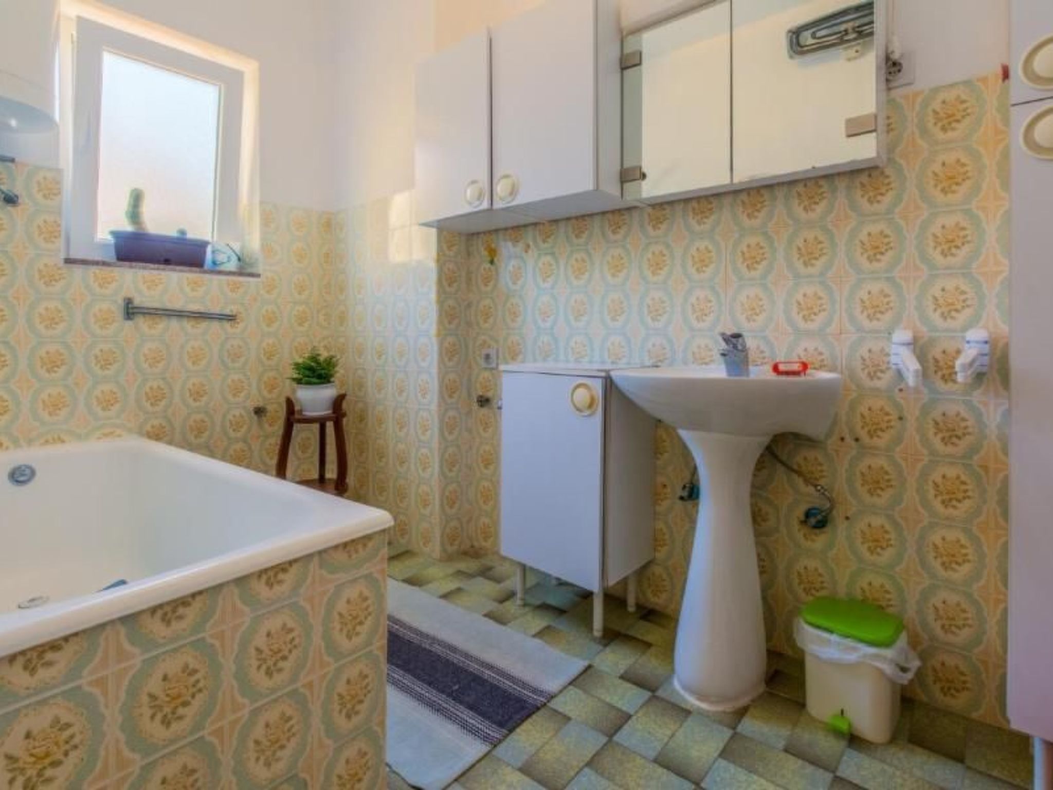 Apartment Nada-Image-tags.info