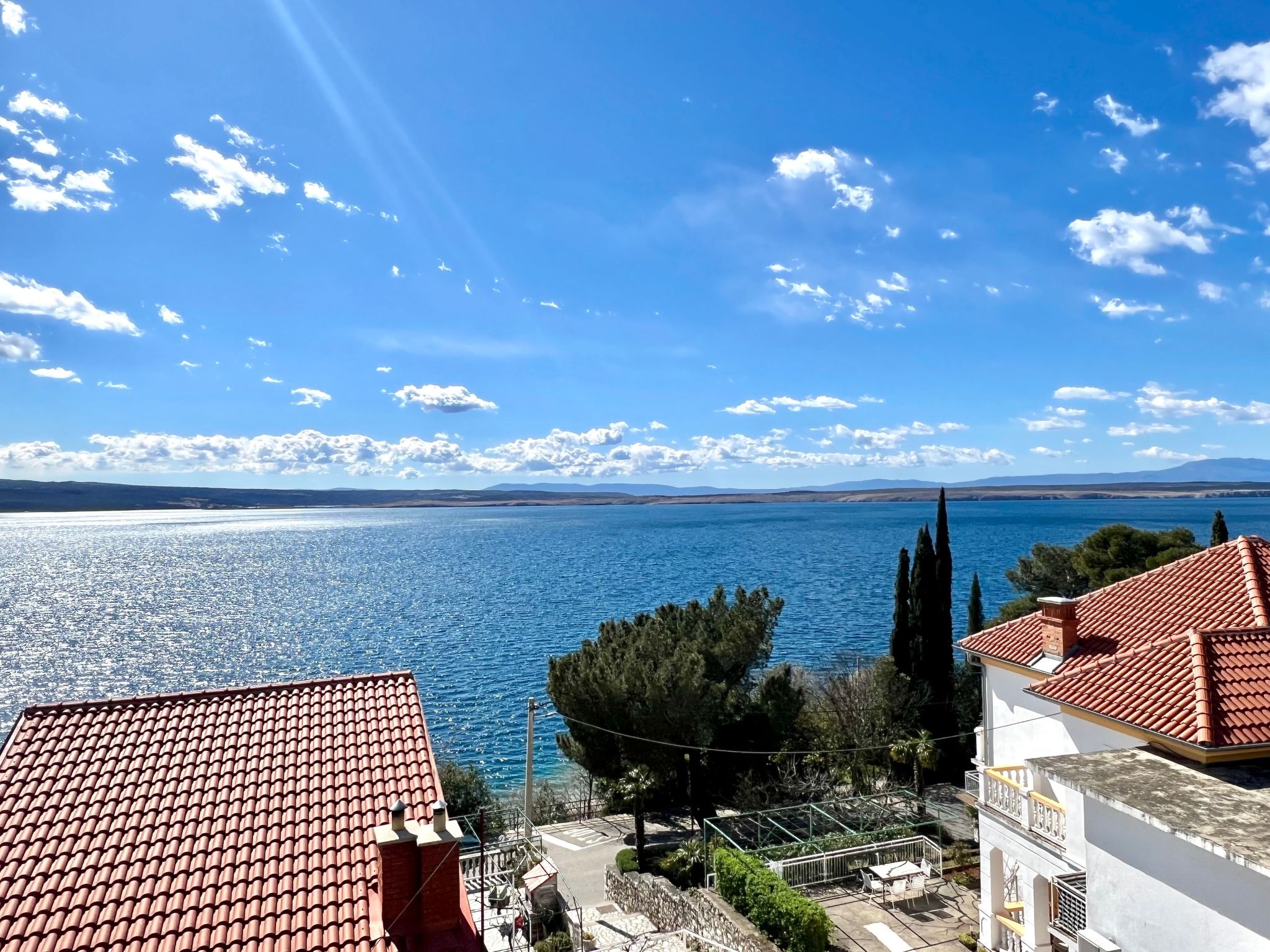 Photo of HR3303.774.1