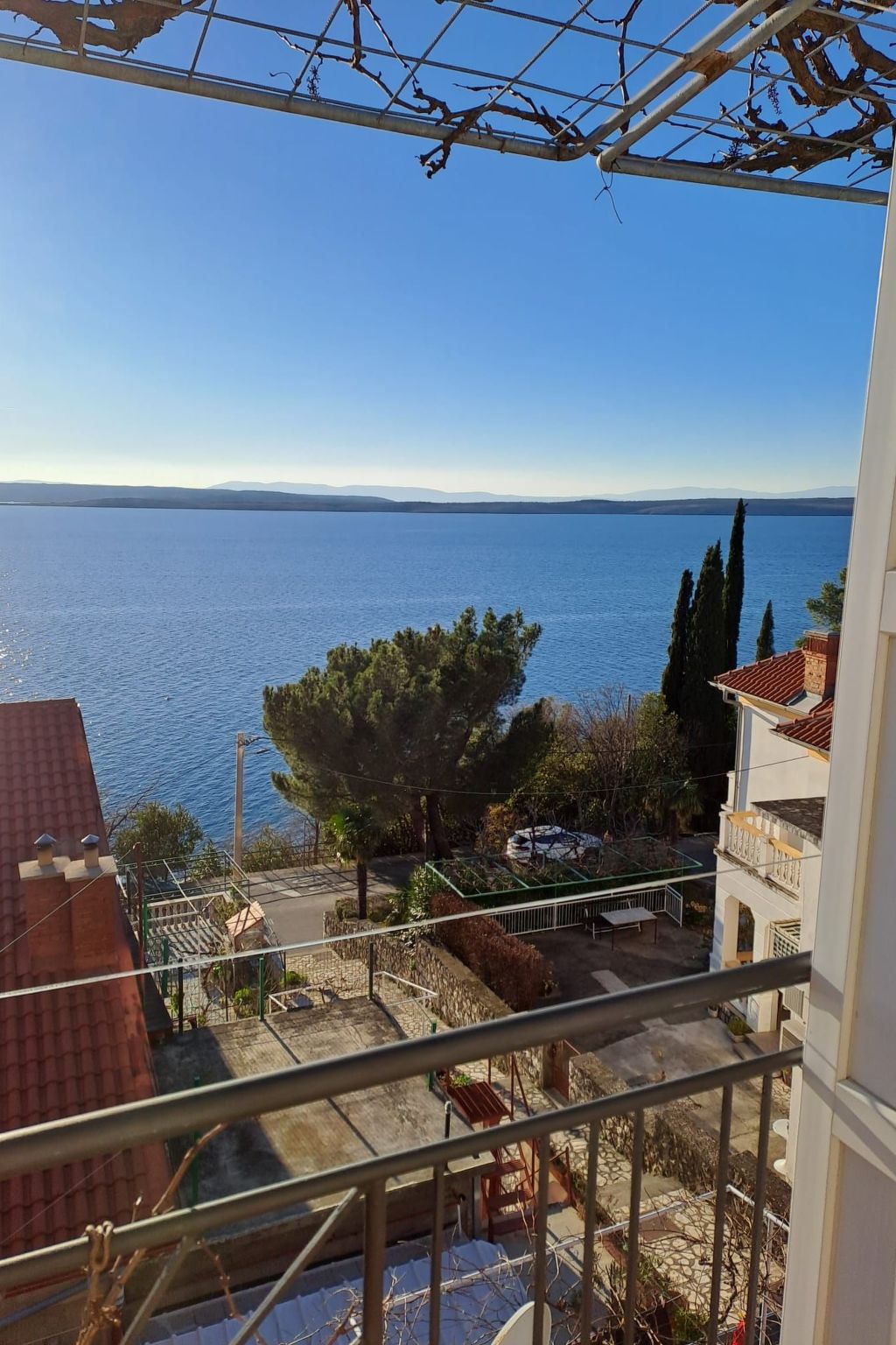 Photo of HR3303.774.1