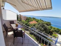 Vrijstaand appartement met panoramisch zeezicht in Dramalj - thumbnail 6