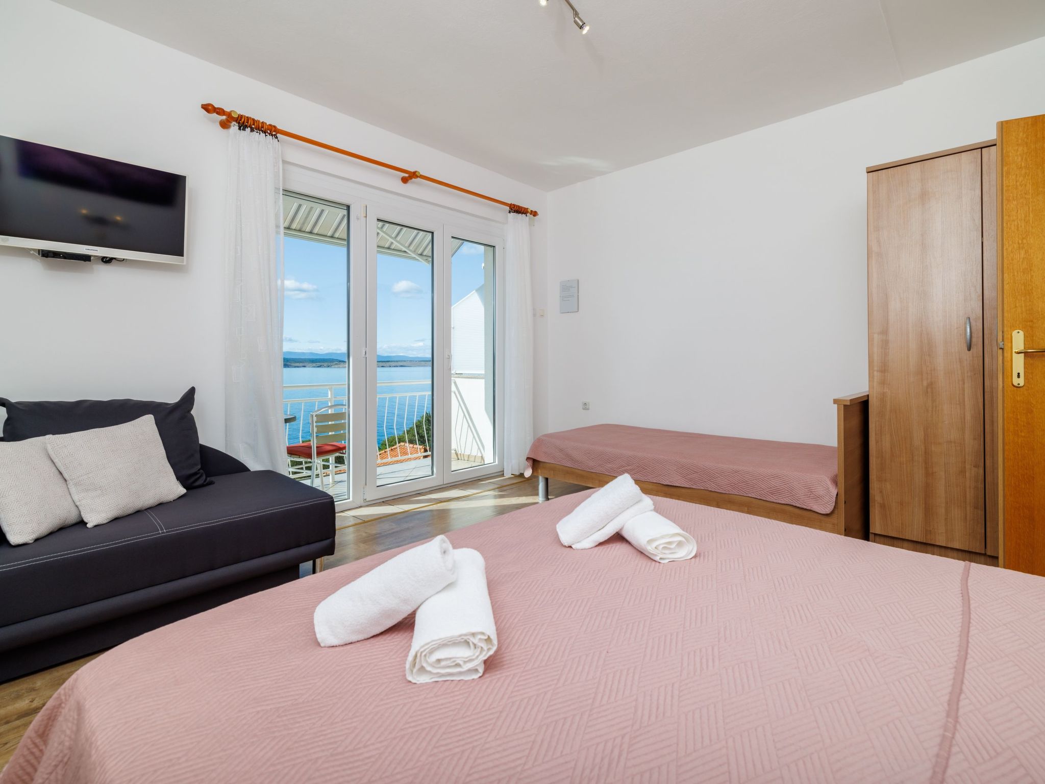 Photo of Wohnung mit Meerblick, 100m vom Strand entfernt