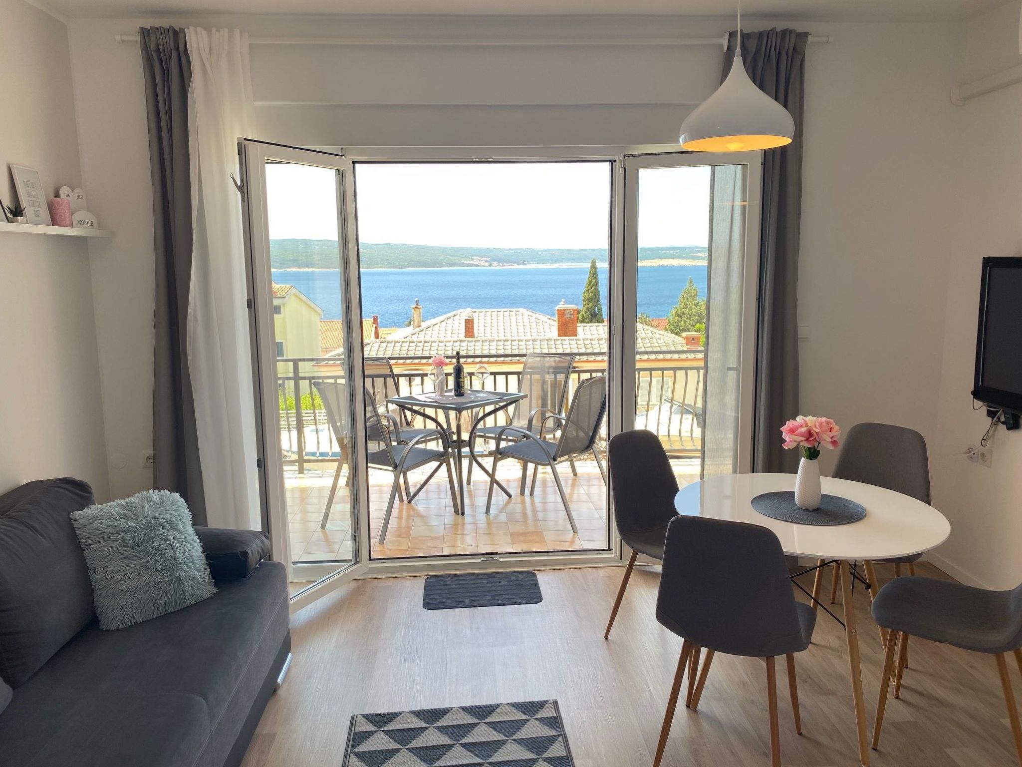 Photo of Geschmackvolle Ferienwohnung mit Grill und Balko