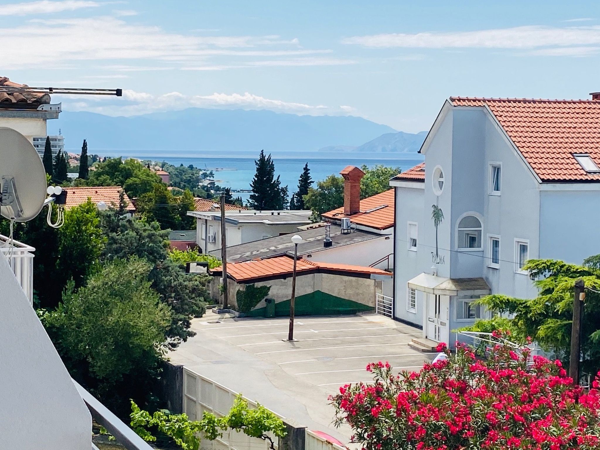 Photo of Geschmackvolle Ferienwohnung mit Grill und Balko