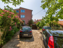 Rustiek appartement met zeezicht bij Dramalj voor 5 personen - thumbnail 3