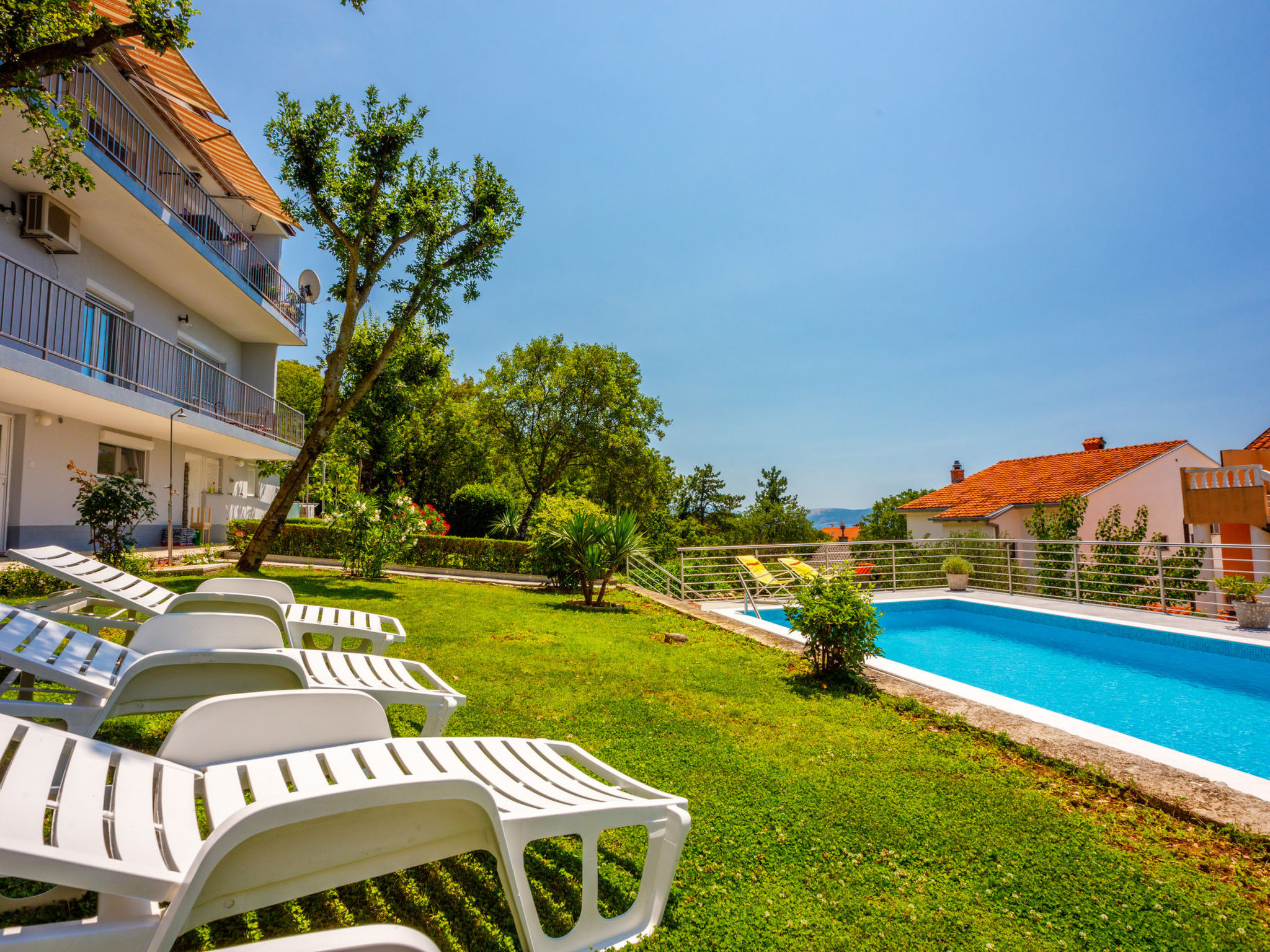 Photo of Viki / HR-10474-01