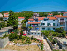 Appartement ERO 1: sfeervol vakantiehuis met zeezicht in Dramalj, Kvarner baai - thumbnail 6