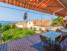 Vrijstaande villa met zeezicht en overdekt terras in Dramalj, vlakbij Crikvenica - thumbnail 6