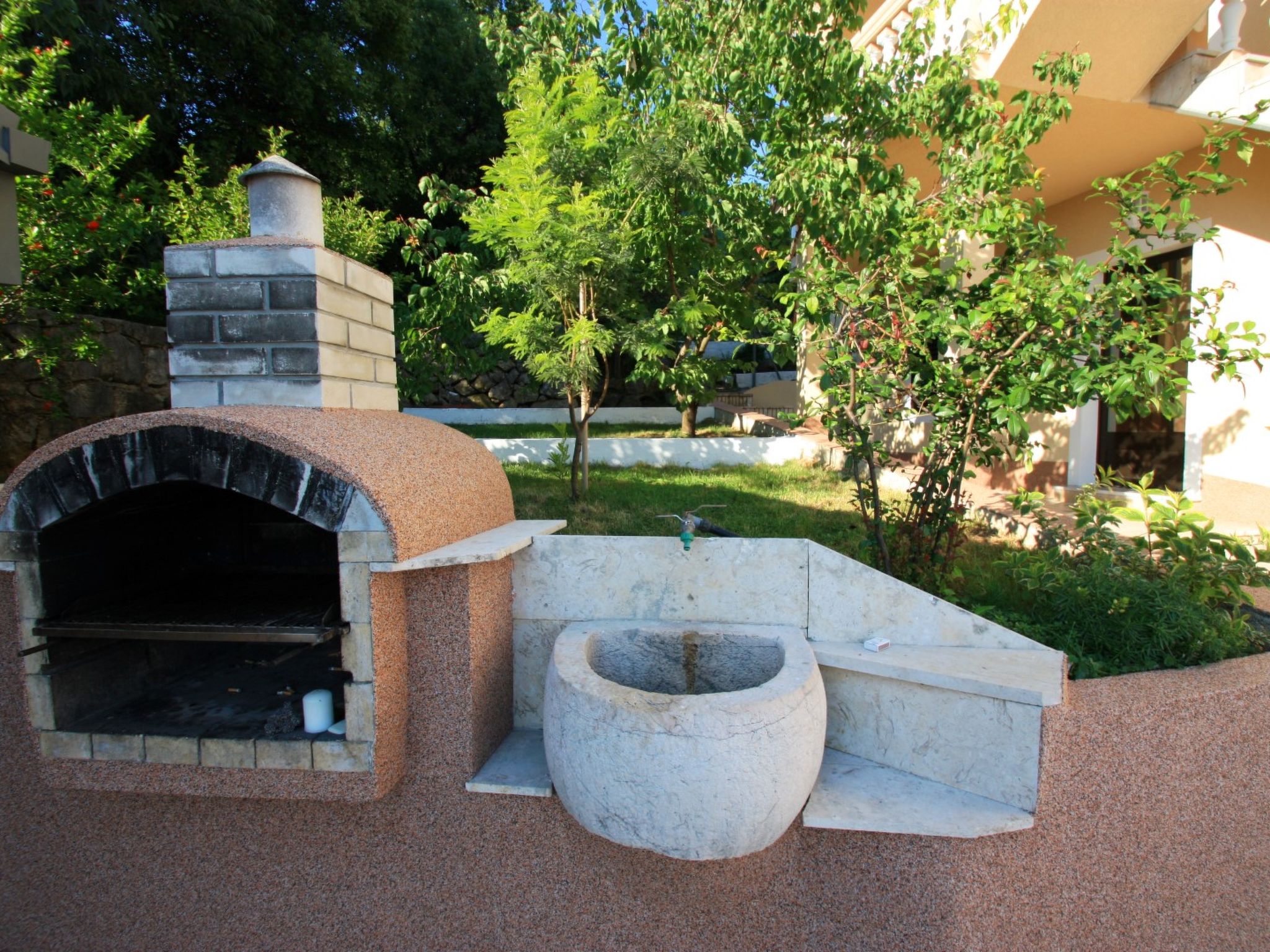 Photo of Pavica 6 / HR-02417-06