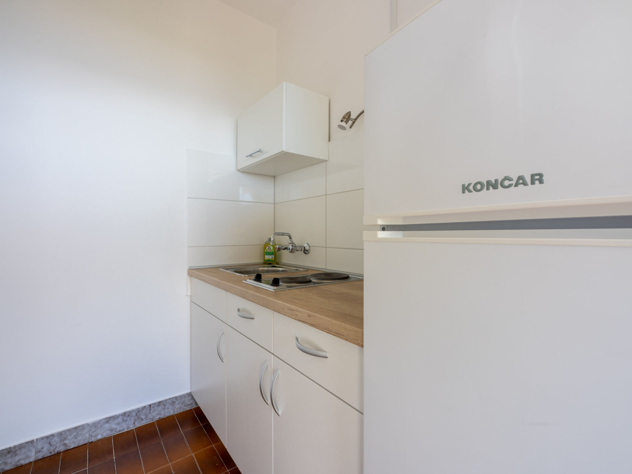 Photo of AZALEA 1 / HR-05634-01