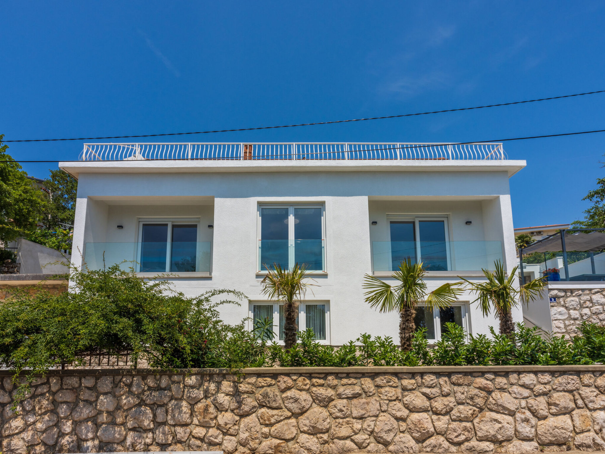 Photo of Amarie 2 / HR-11144-01