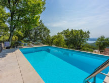 Vrijstaande villa met privézwembad en weids uitzicht op zee bij Crikvenica - thumbnail 4