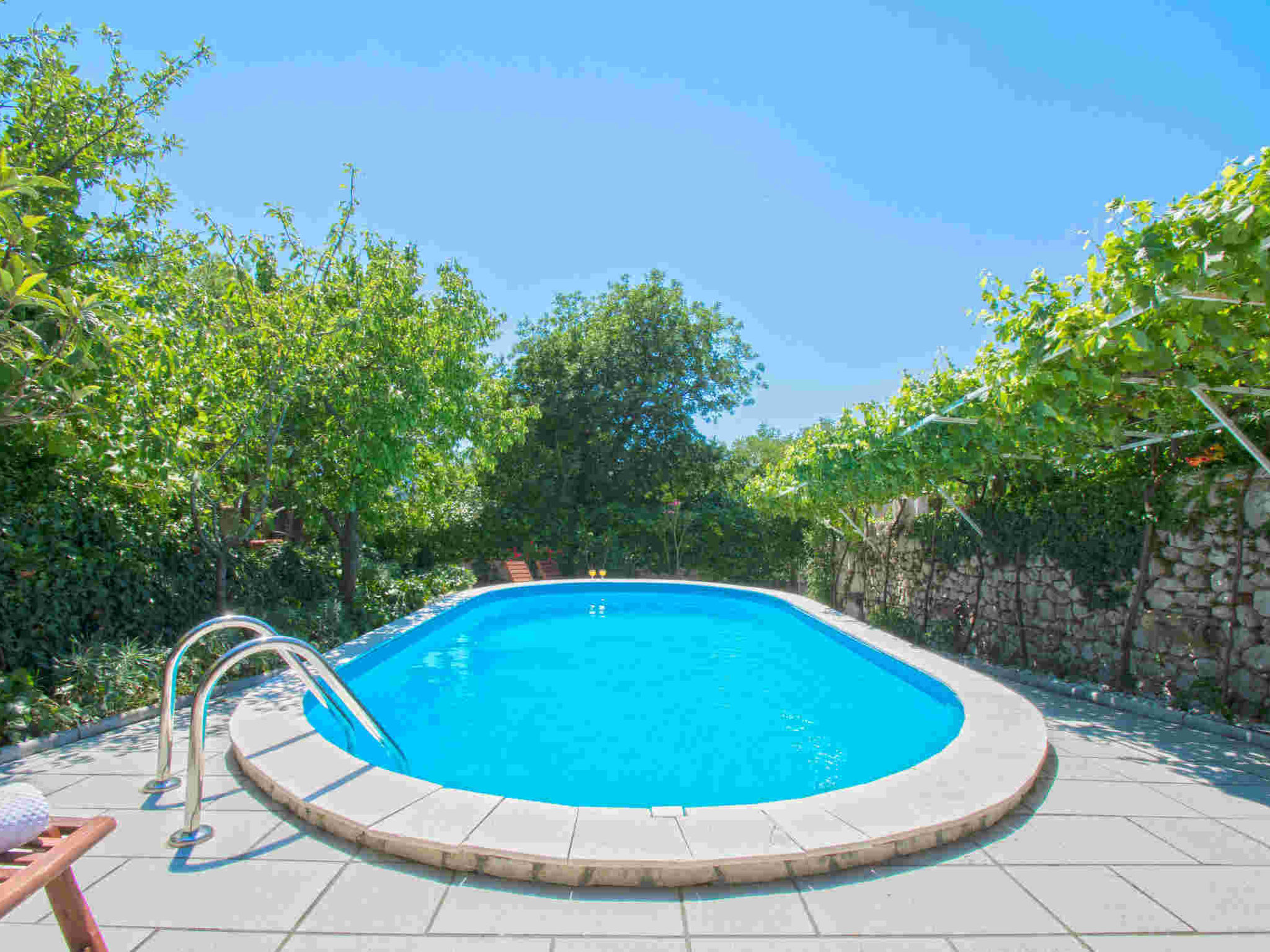 Photo of Kruzic kuca / HR-09573-01