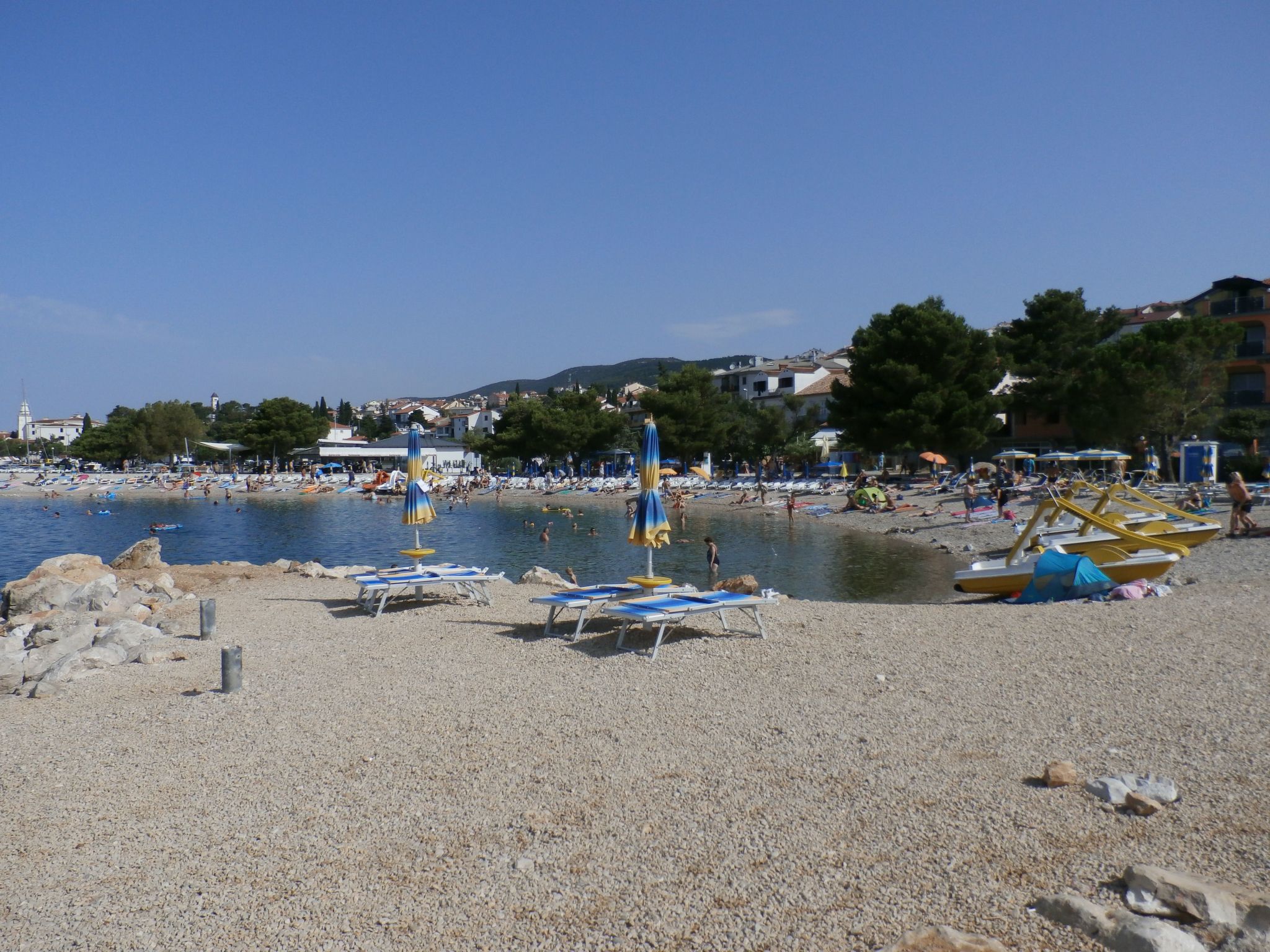 Geräumige Villa mit drei Schlafzimmern und einem ruhigen Garten-Binnen