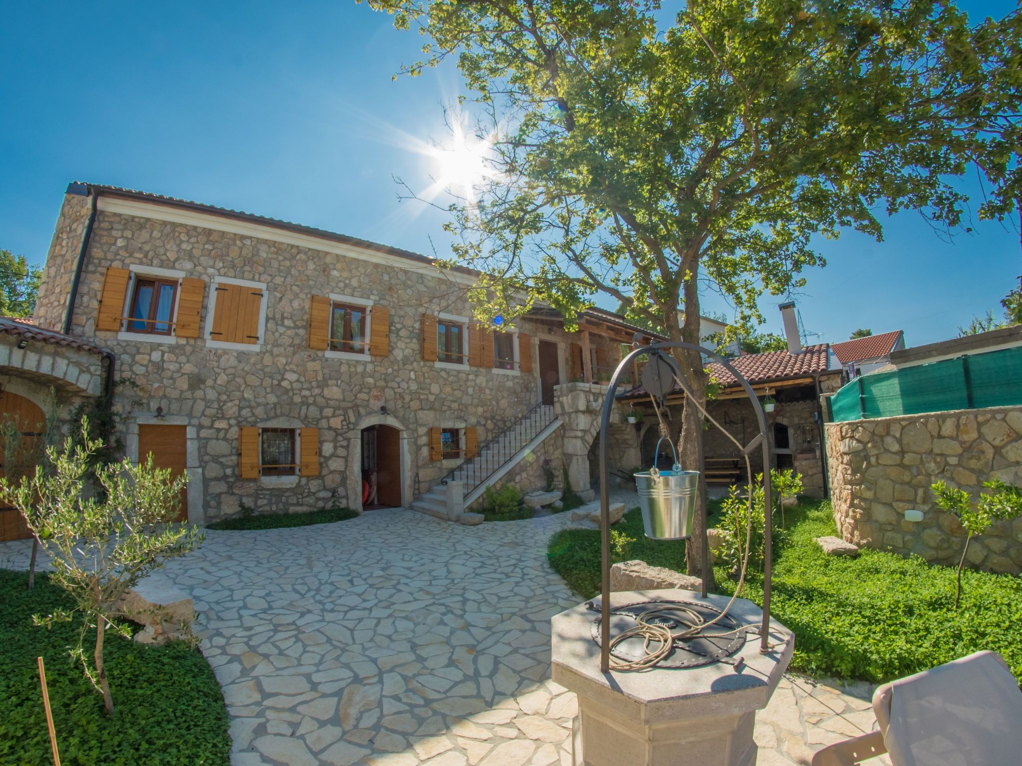 Für 5 Personen und 1 Kind in Tribalj-Image-tags.info