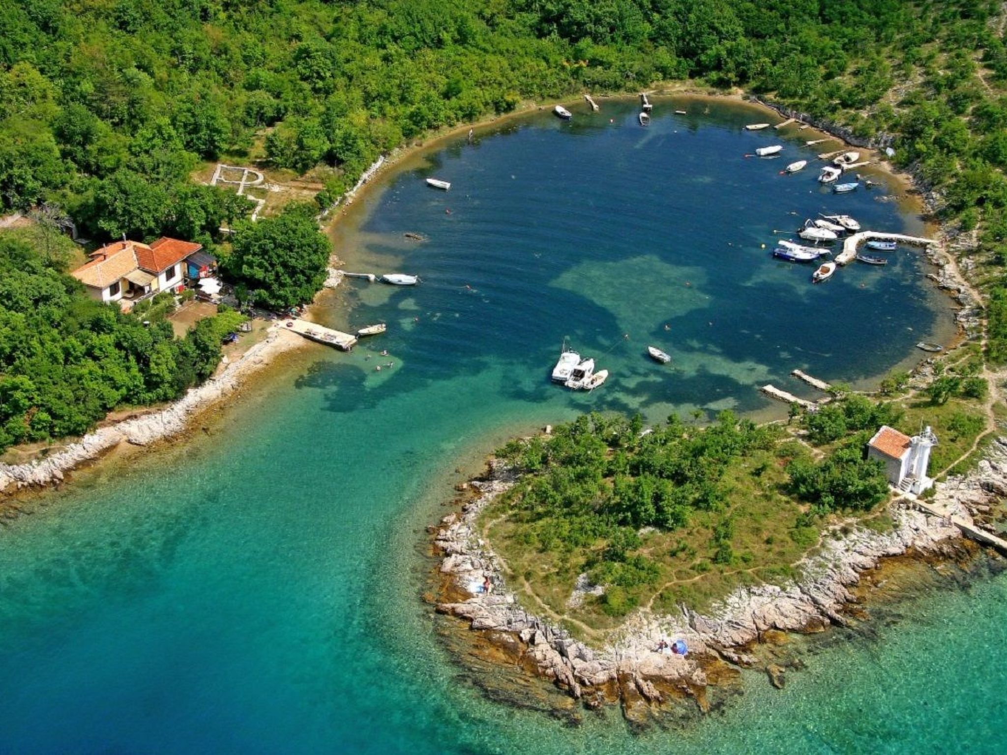 Luxuriöse Steinvilla "Mariva Tribalj" mit Pool-Image-tags.info