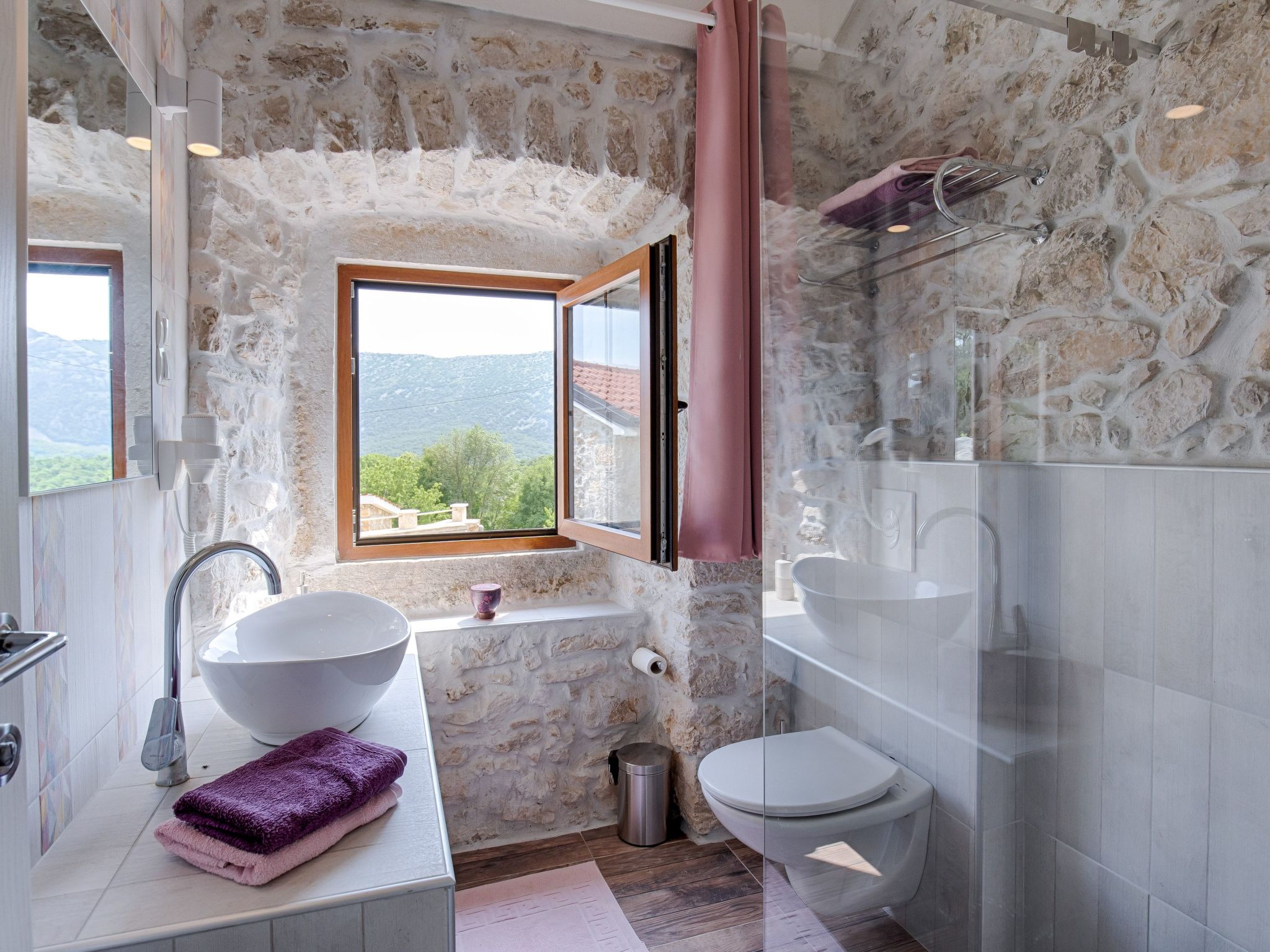 Luxuriöse Steinvilla "Mariva Tribalj" mit Pool-Image-tags.info