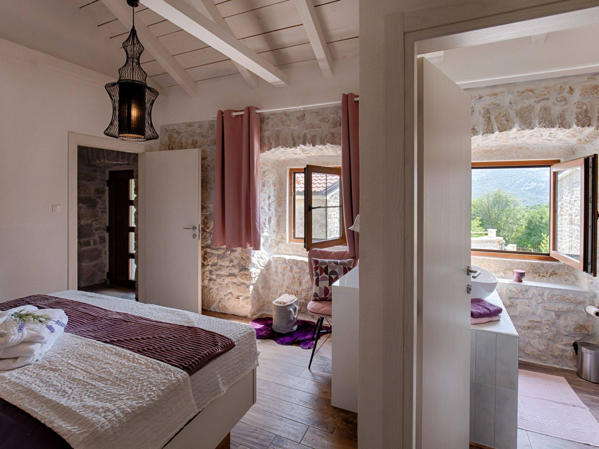 Luxuriöse Steinvilla "Mariva Tribalj" mit Pool-Image-tags.info