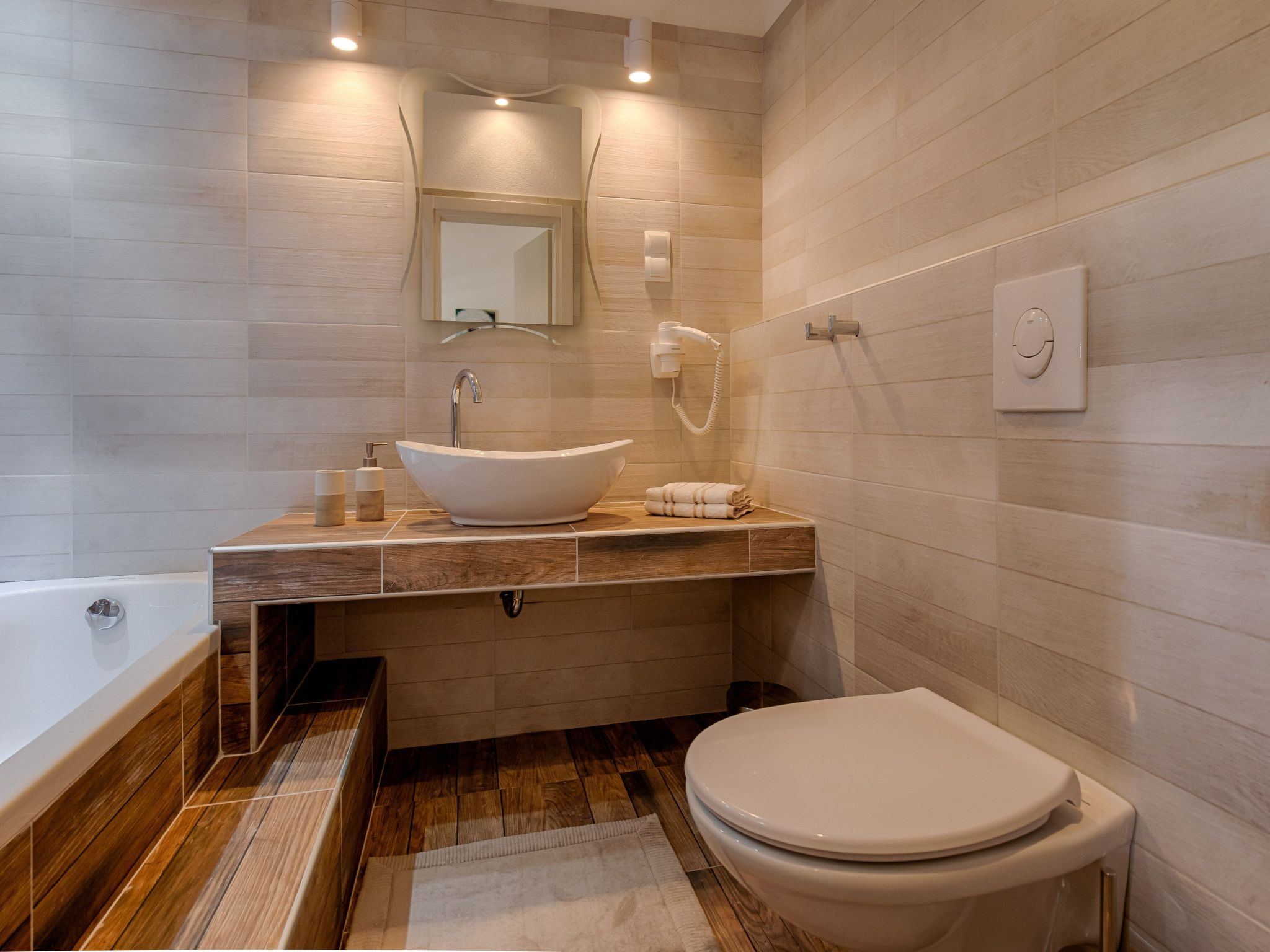 Luxuriöse Steinvilla "Mariva Tribalj" mit Pool-Image-tags.info