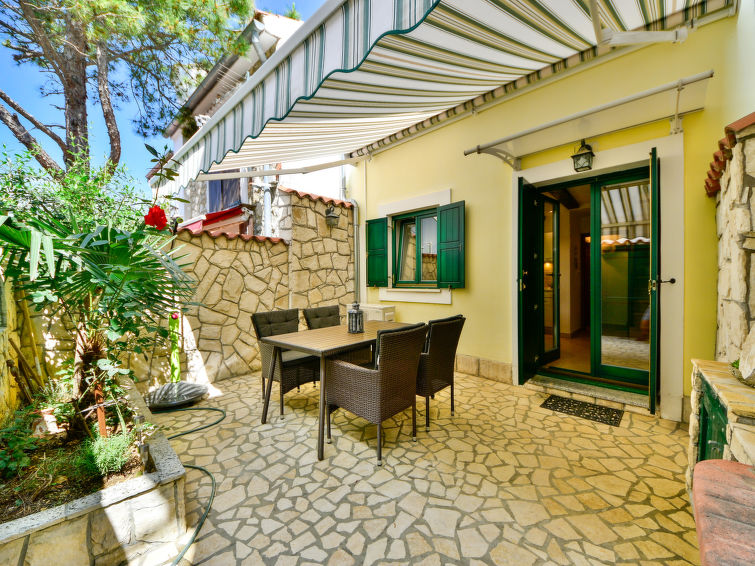Search and Stay destination Selce, Primorsko-goranska županija - Croatia from AU$ 176. Divna